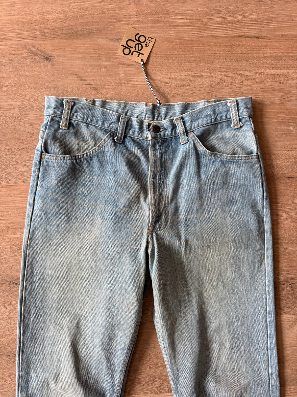 1970s Vintage Orange Tab Light Wash Levi's Jeans - 34" x 34"