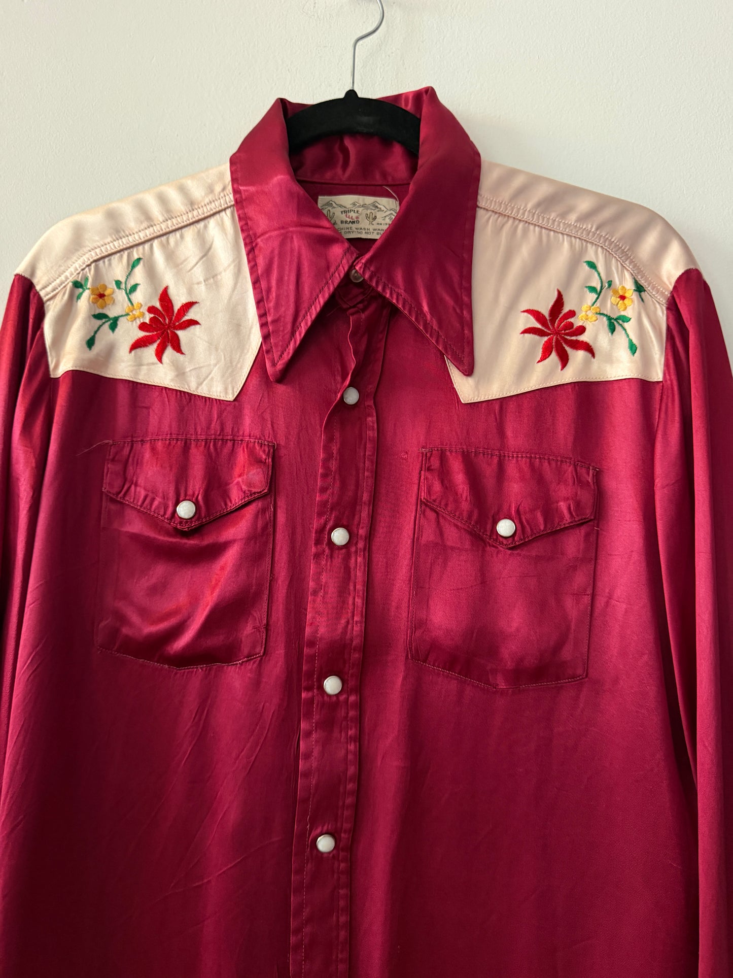 1950s Vintage Triple LLL Brand Western Embroidered Flower Western Satin Rayon Pearl Snap Shirt