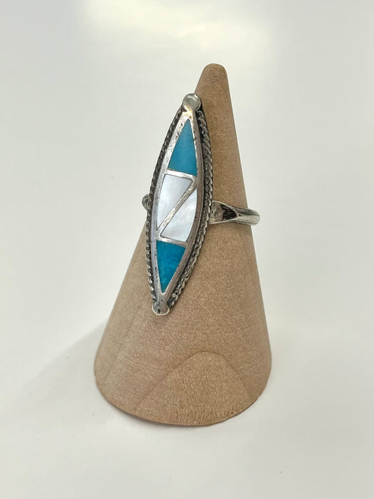 1970s Vintage Turquoise  and Mother of Pearl Inlay Ring - Size 5.5