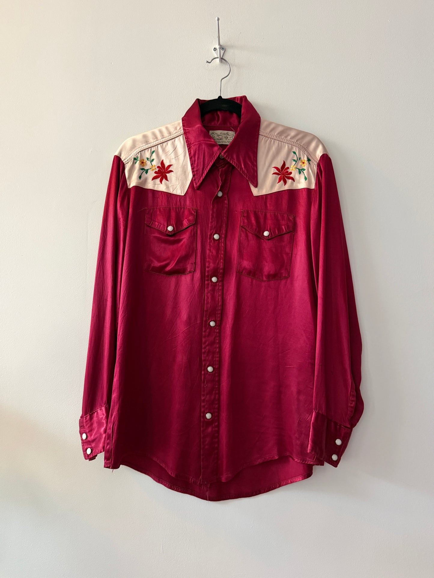 1950s Vintage Triple LLL Brand Western Embroidered Flower Western Satin Rayon Pearl Snap Shirt