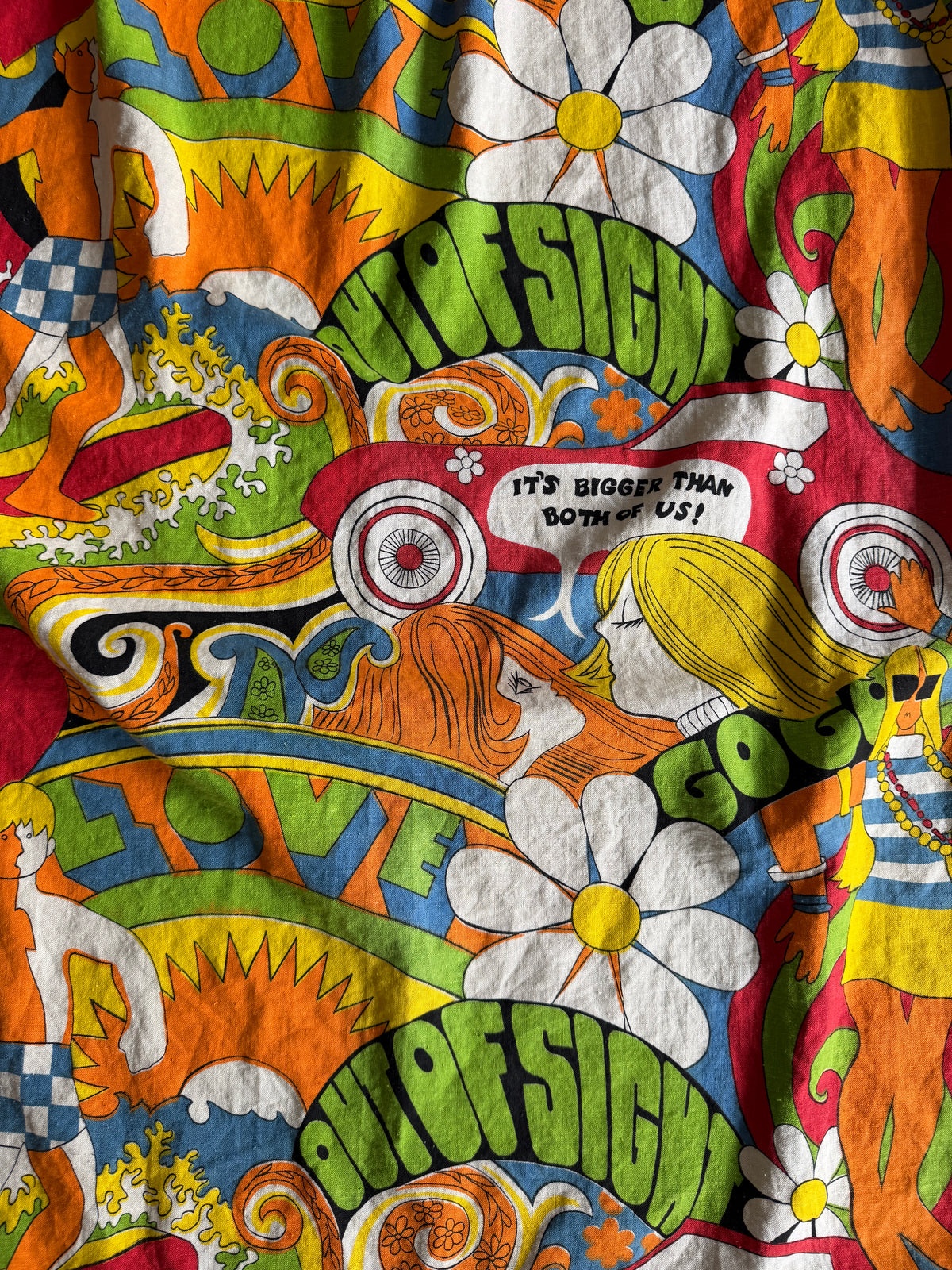 1960s - 1970s Vintage Pair of Iconic Groovy Flower Power Hippie Cotton Curtains