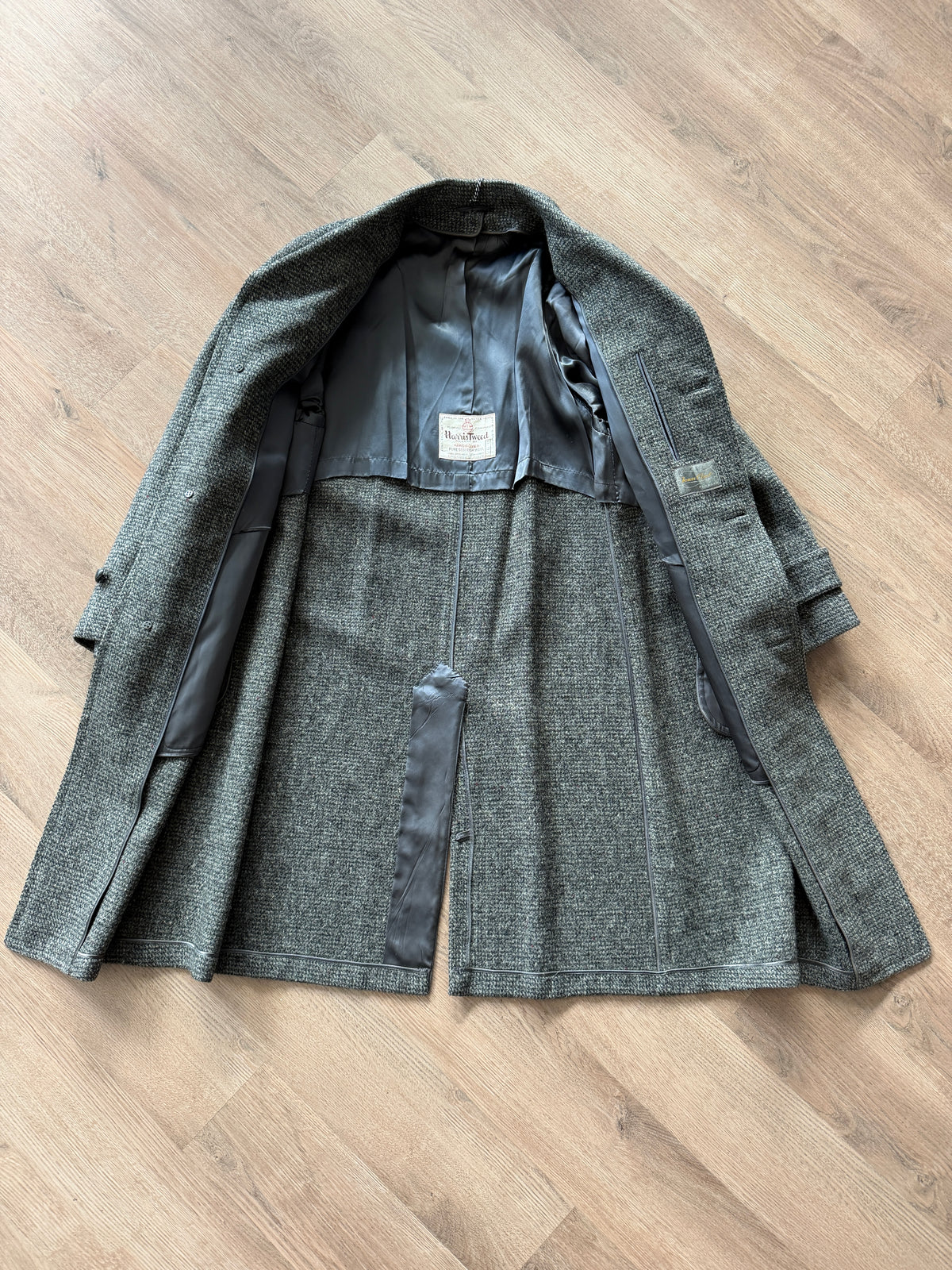 1960s Vintage Gray Harris Tweed Scottish Wool Coat