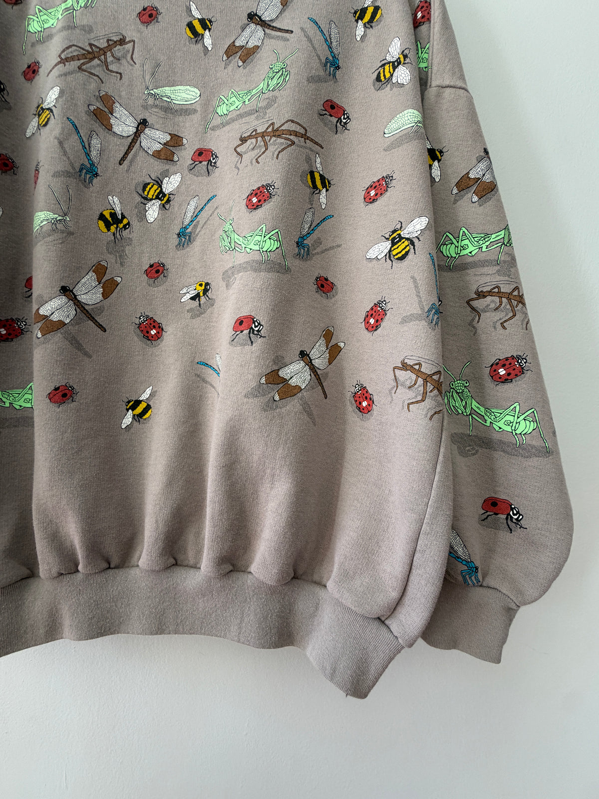 1990s Vintage Glow in the Dark Insect Bugs Crewneck from Harrisville, MI