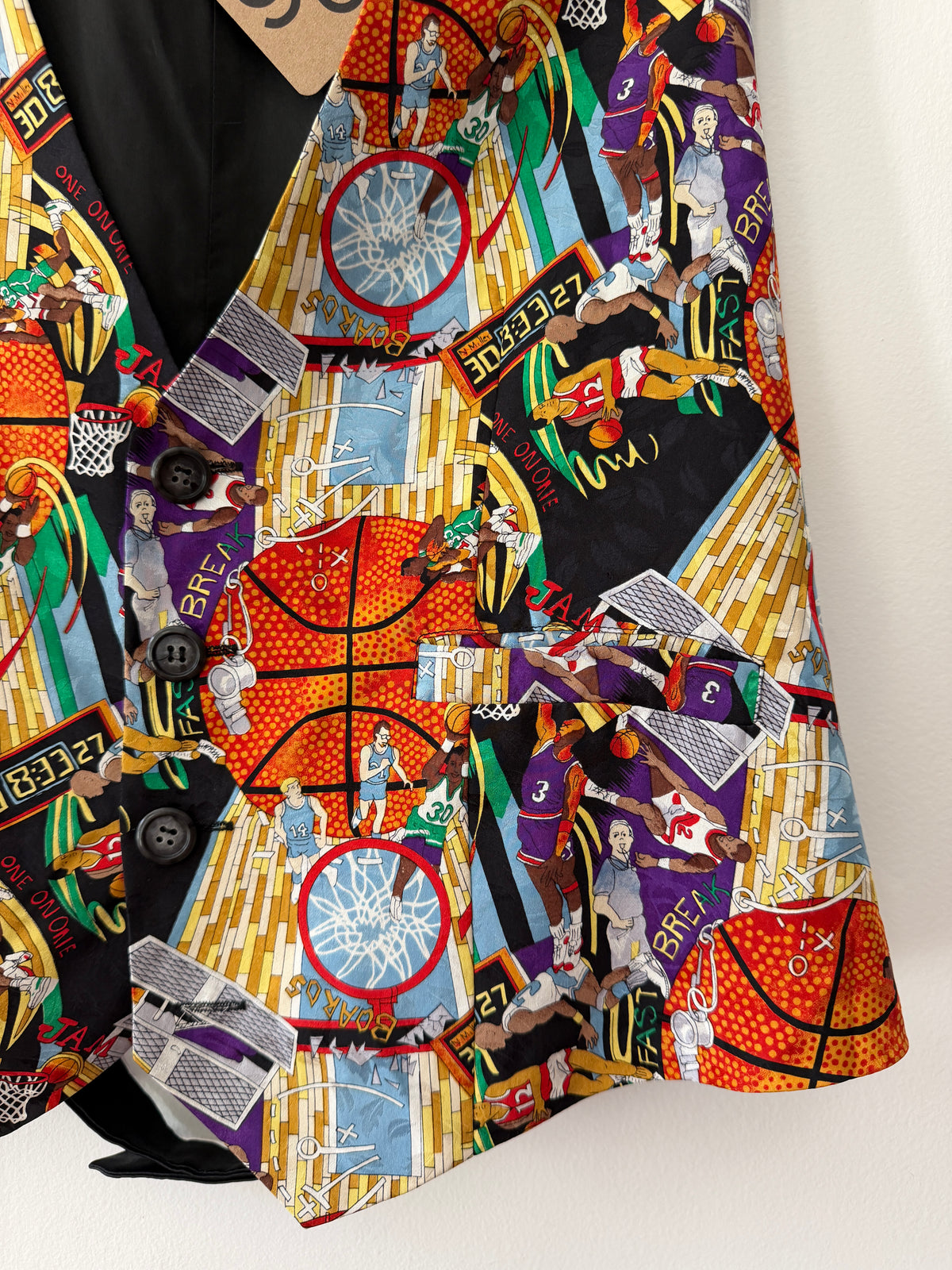 2000's Y2K Vintage Nicole Miller Novelty Print Basketball Vest 100% Silk