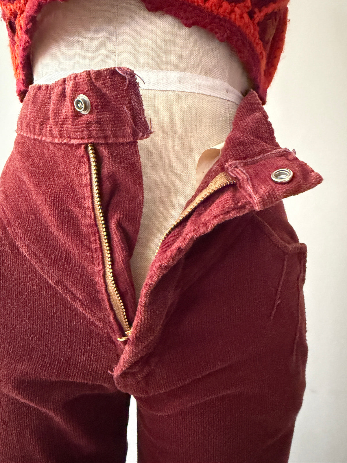1970s Vintage Soft Brick Red Corduroy Pants by "Rhythm and Blues" - 26"