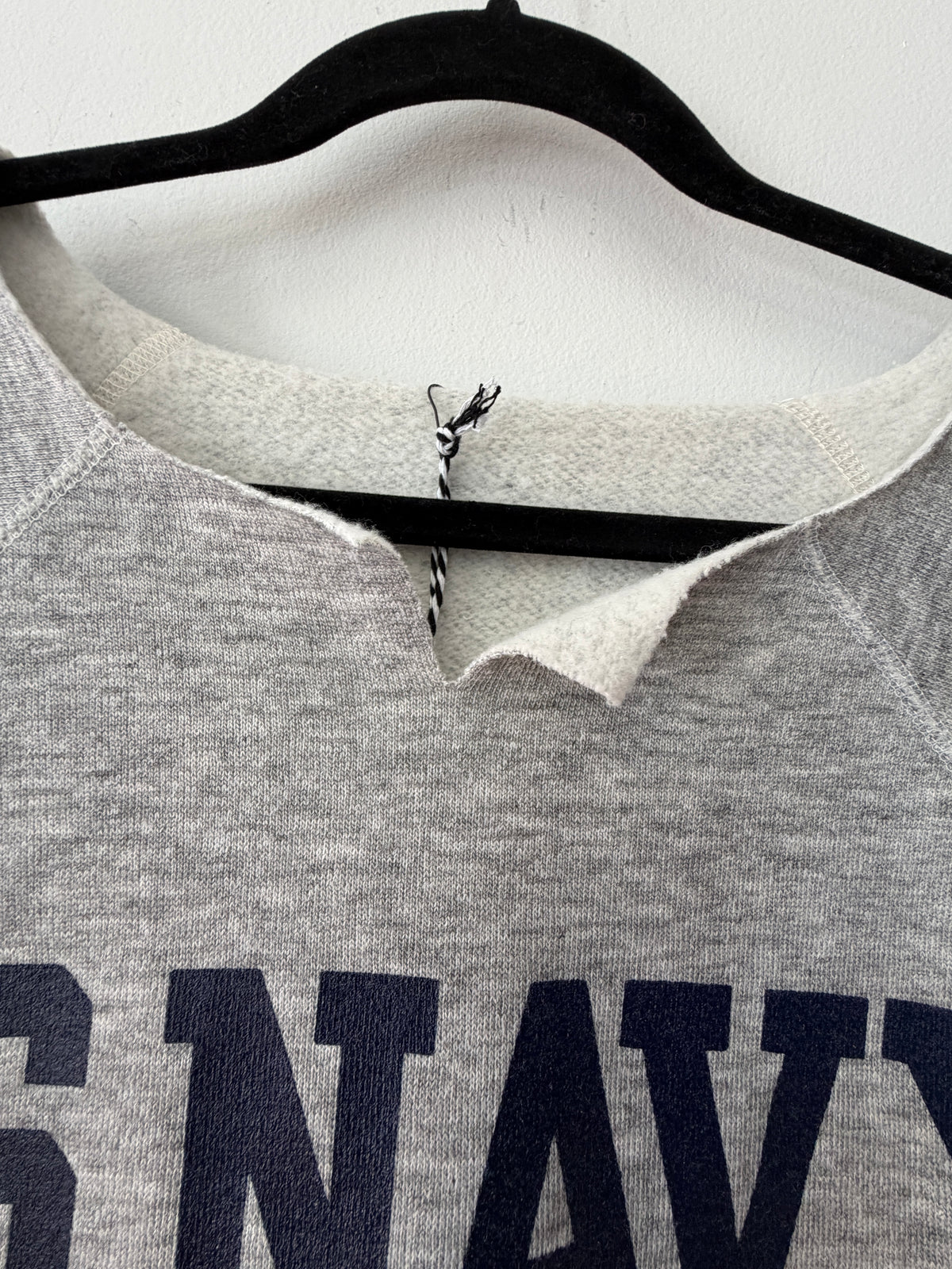 1970s Vintage Heathered Grey U.S. Navy Cut-off Raglan Short Sleeved Crewneck Sweatshirt