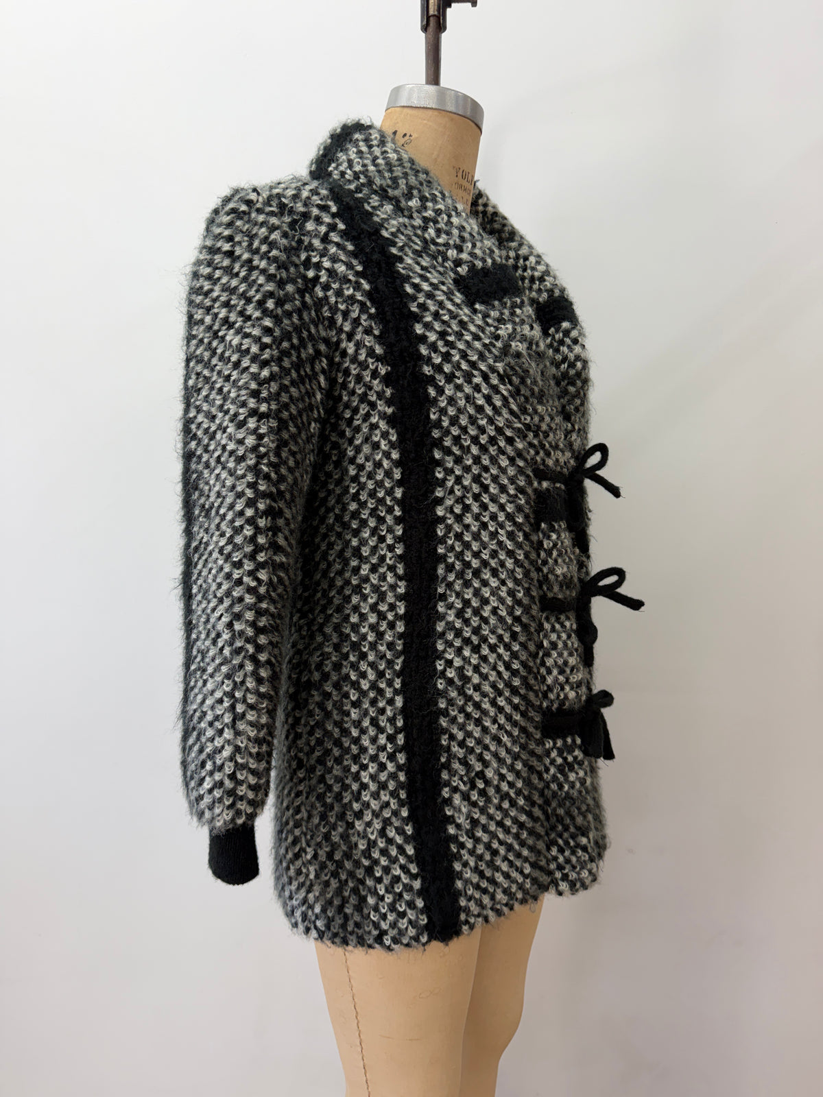 1980s Vintage Black & White Shaggy Knit Coat