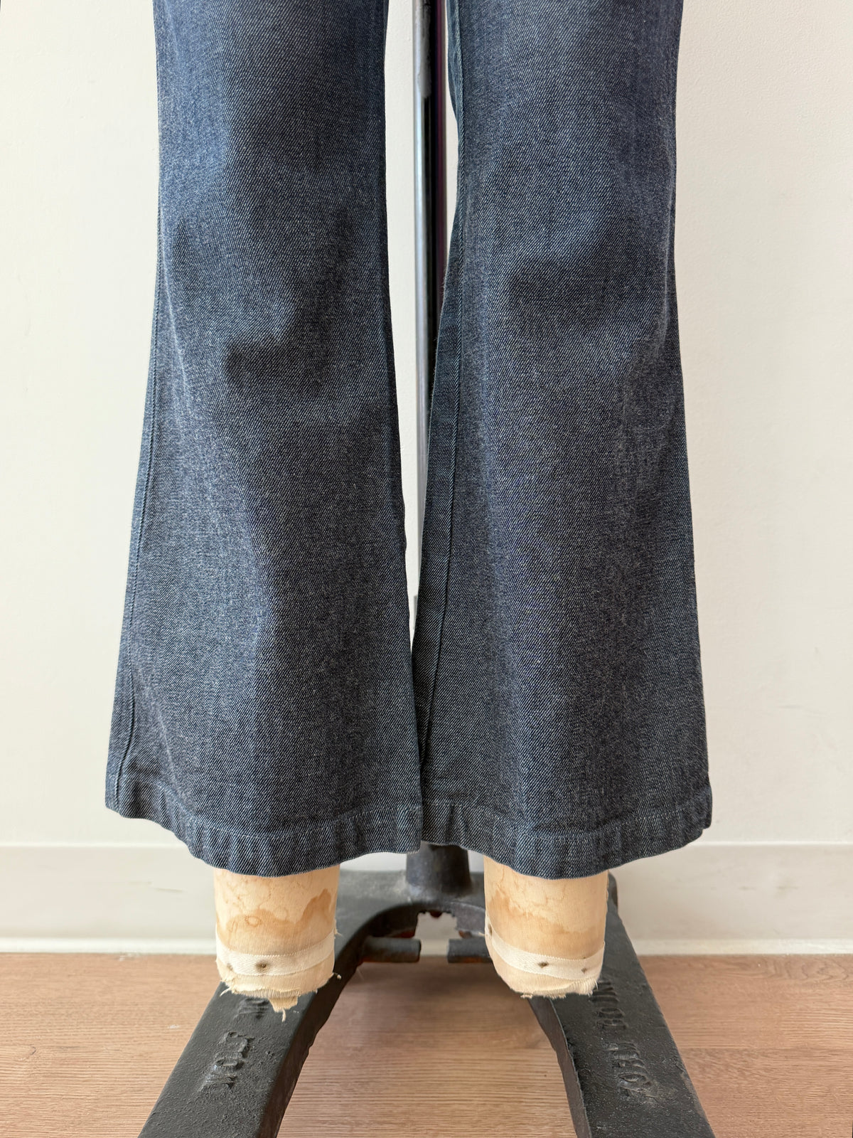 2000s Y2K Polo Jeans Co Ralph Lauren Low Rise Flare Denim Jeans