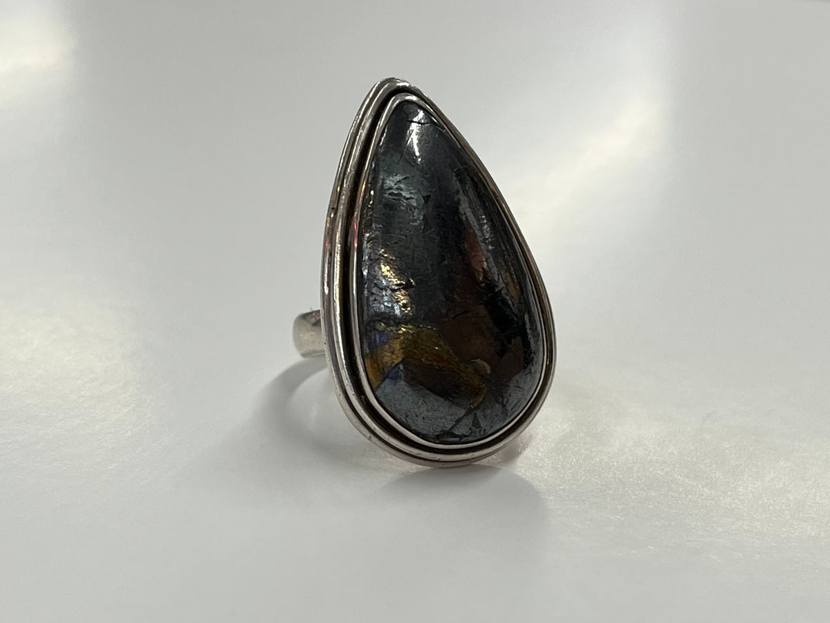 1990s Vintage Nuumite and Sterling Teardrop Ring - Size 7