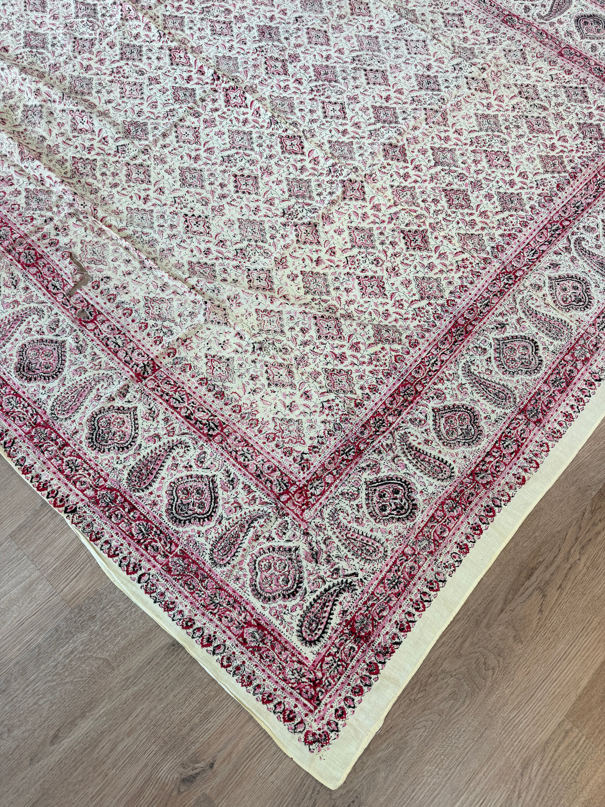 1970s Vintage Indian Cotton Hand Block Printed Uncut Fabric Yardage - Pink / Red -   64" x 98" (#4)