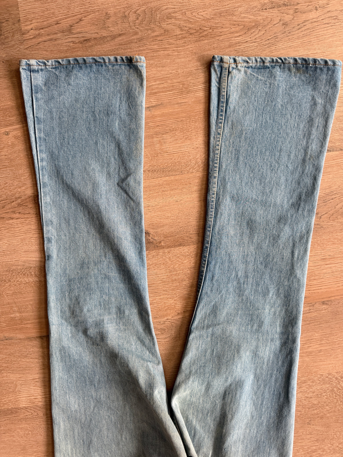 1970s Vintage Orange Tab Light Wash Levi's Jeans - 34" x 34"