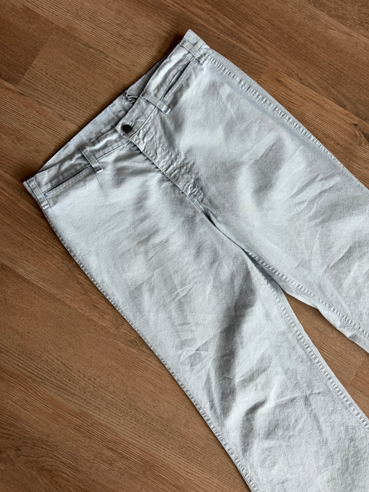 1960s - 1970's Levi's "BIG E" High Waisted Cotton Light Blue Wash Denim Bellbottom Pants - 34" x 31"