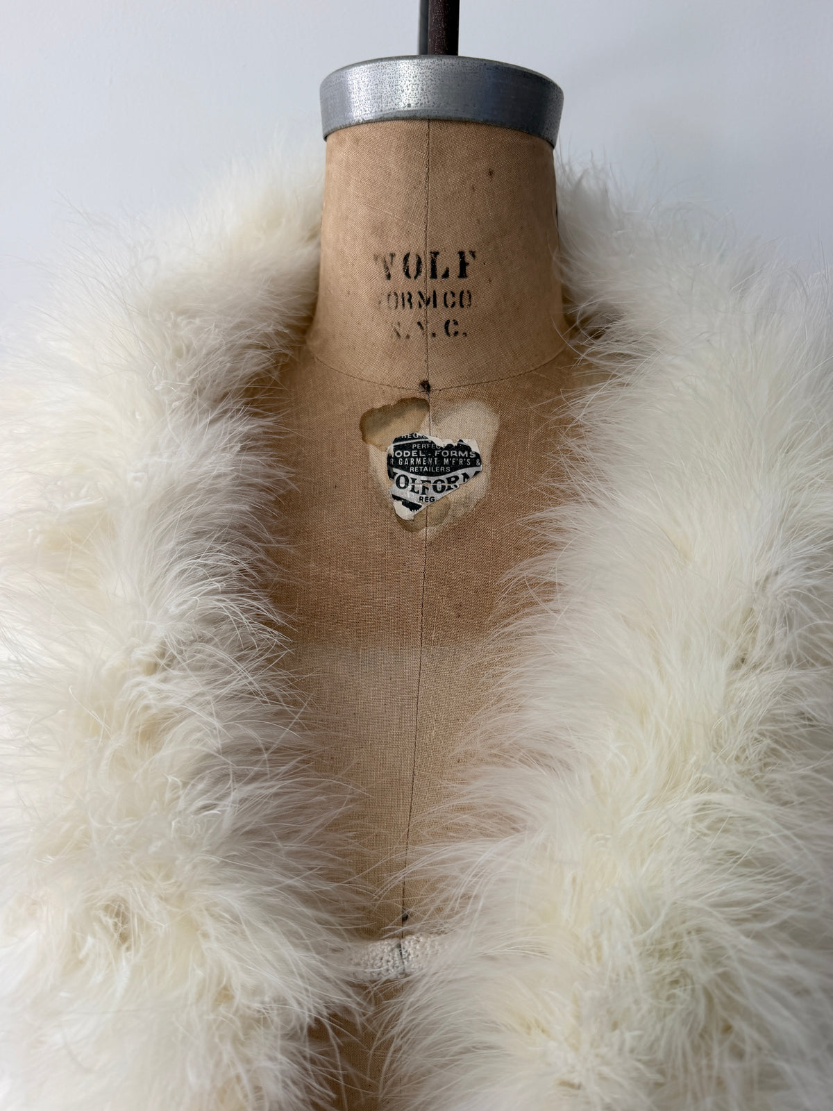1940s - 1950s Vintage White Maribou Feather Capelet Wrap Old Hollywood Style OSMF