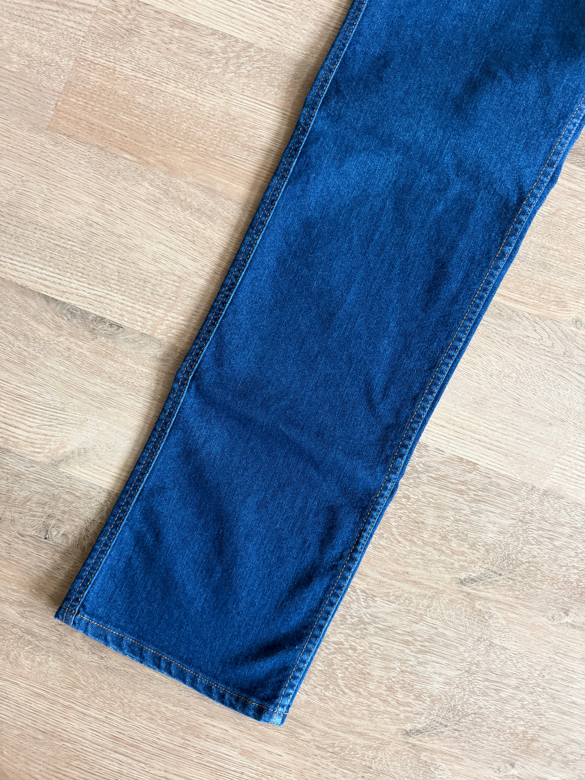 1970s Vintage Orange Tab Dark Wash 481 Levi's for Men Denim Jeans