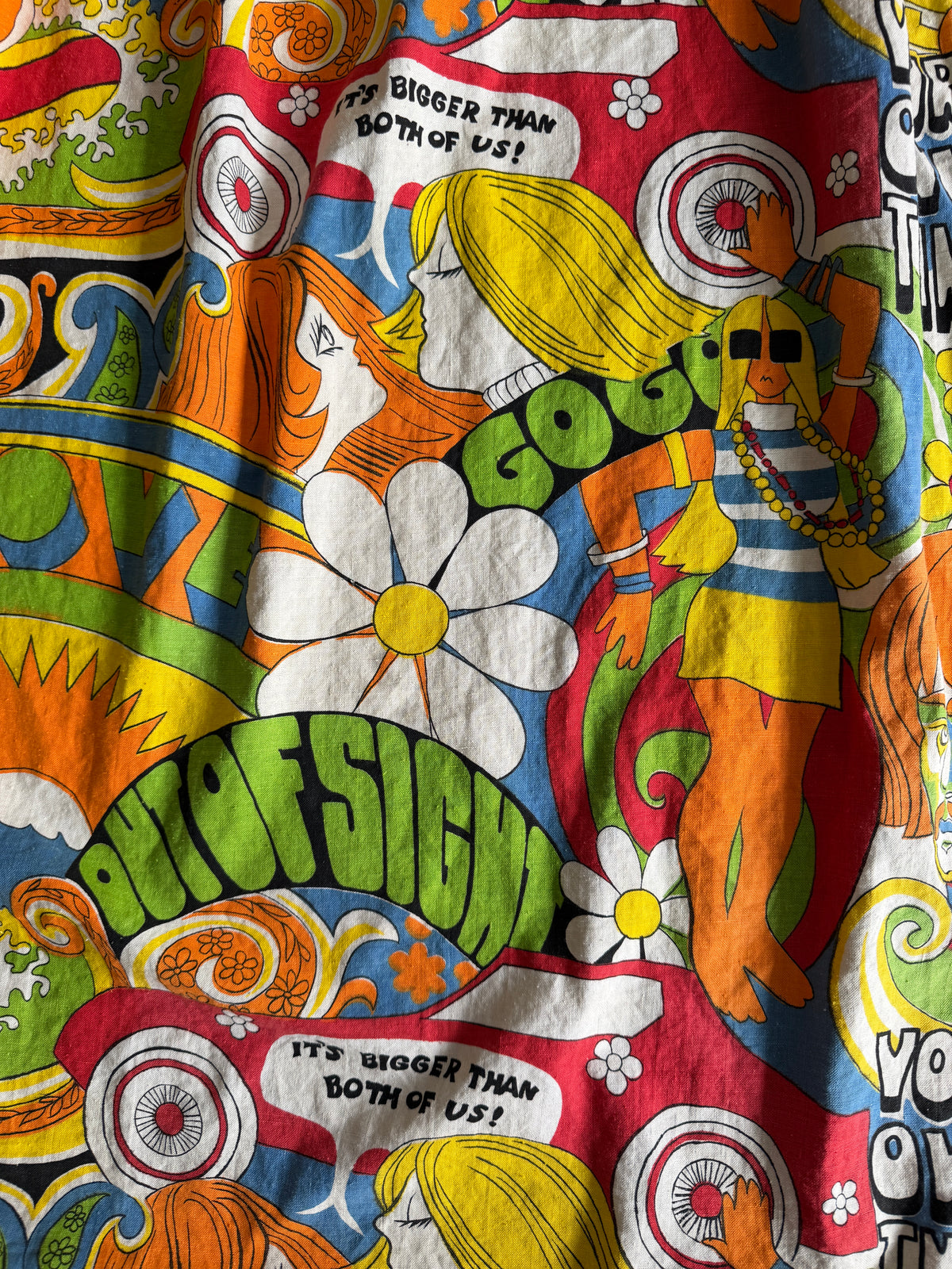 1960s - 1970s Vintage Pair of Iconic Groovy Flower Power Hippie Cotton Curtains