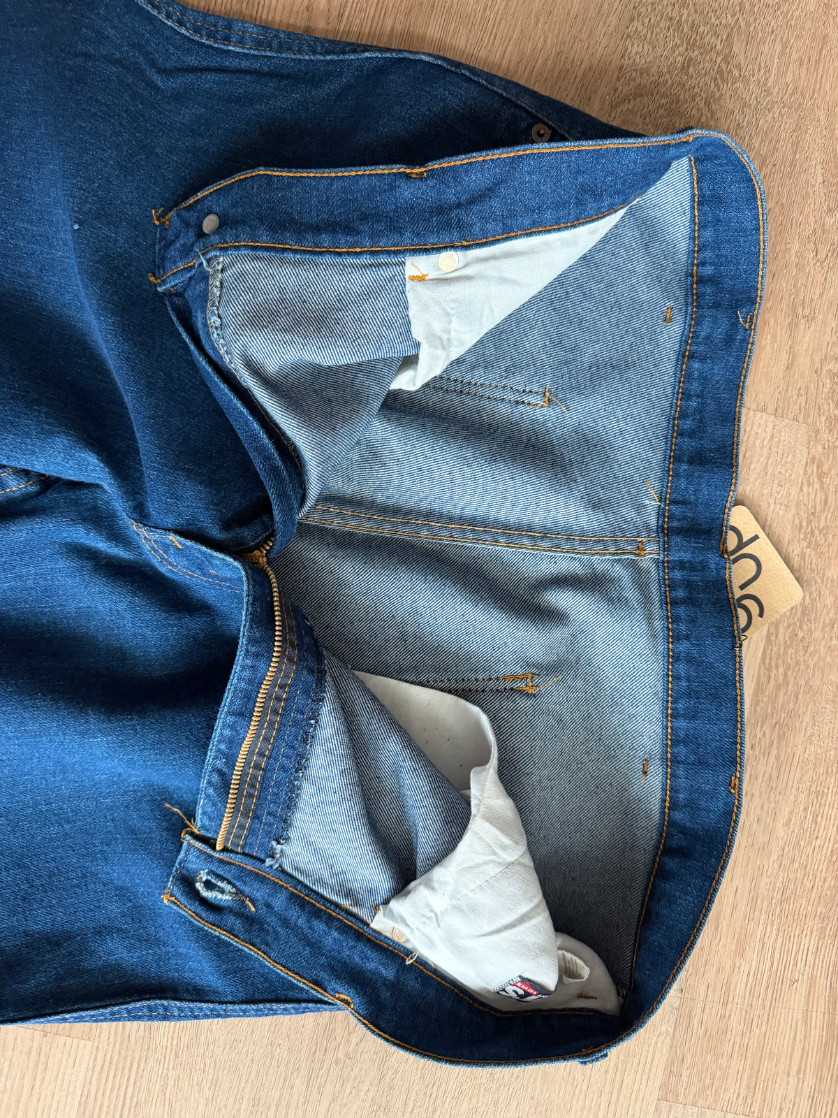 1970s Vintage Orange Tab Dark Wash 481 Levi's for Men Denim Jeans