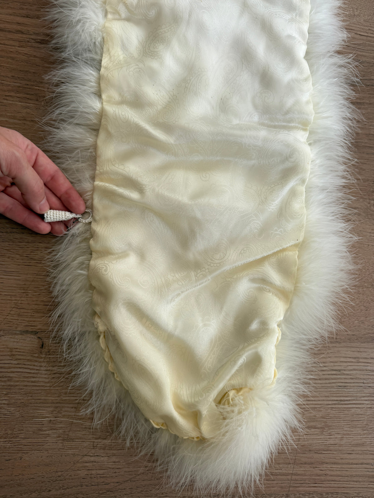1940s - 1950s Vintage White Maribou Feather Capelet Wrap Old Hollywood Style OSMF