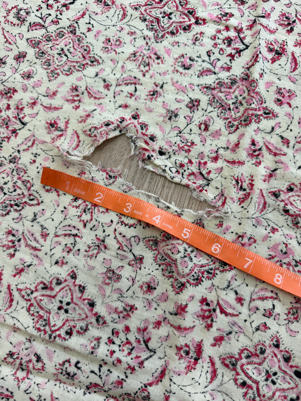 1970s Vintage Indian Cotton Hand Block Printed Uncut Fabric Yardage - Pink / Red -   64" x 98" (#4)