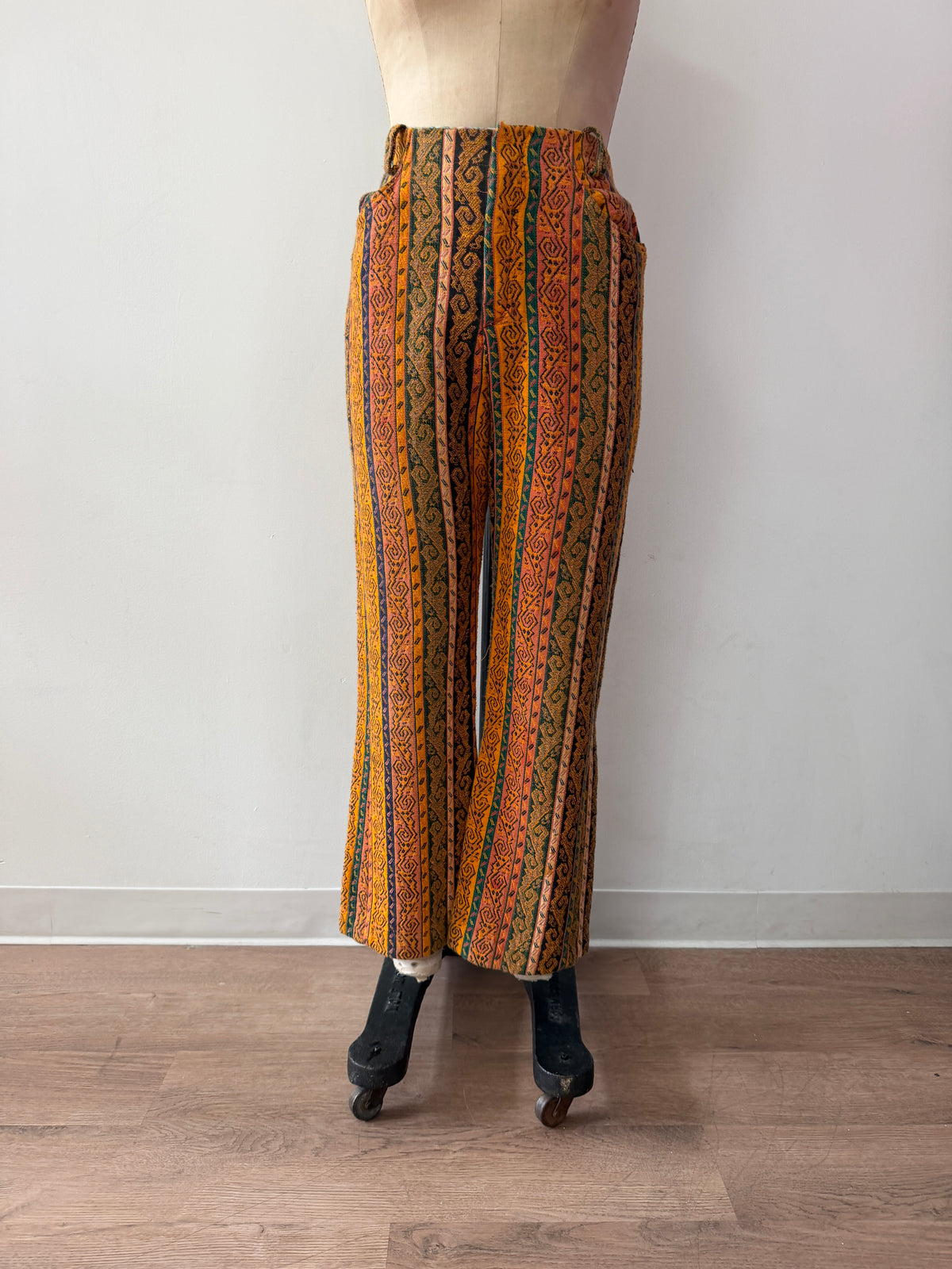 1960s Vintage Handmade Groovy Tapestry Bellbottom Pants - 32" x 28"