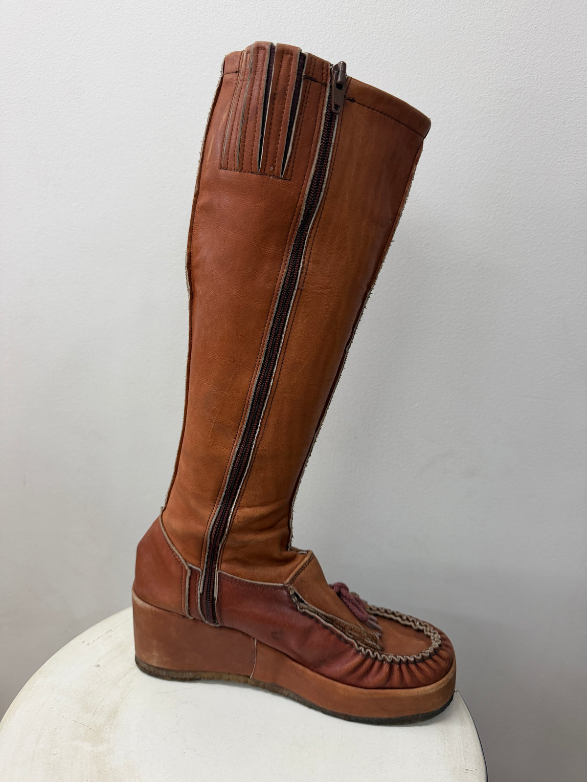 1970s Vintage MUDPUCKER Leather Tall Tassel Boots Womens US 6.5-7