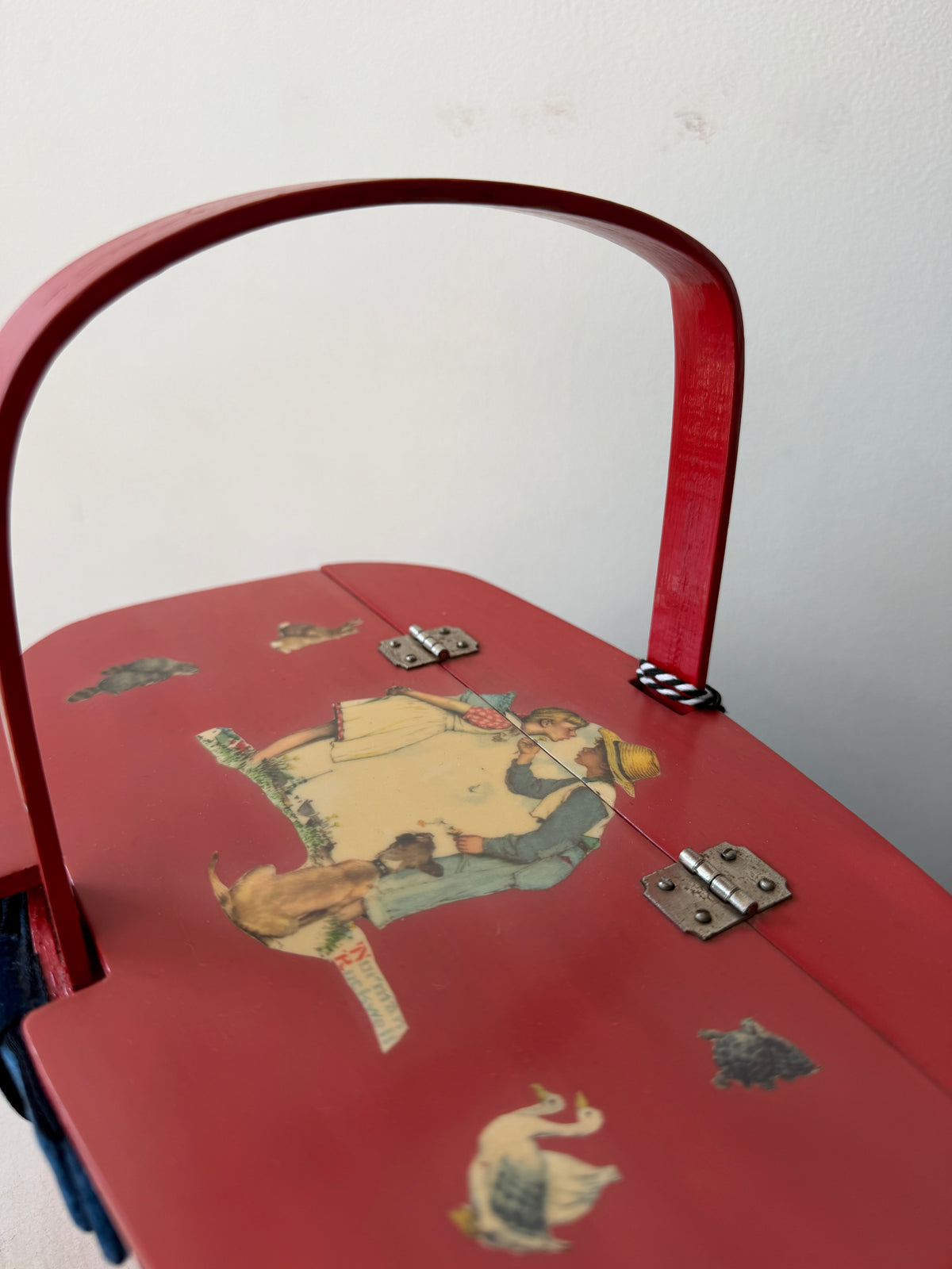 1950s - 1960s Vintage Red Picnic Basket Purse with Norman Rockwell Decoupage Design