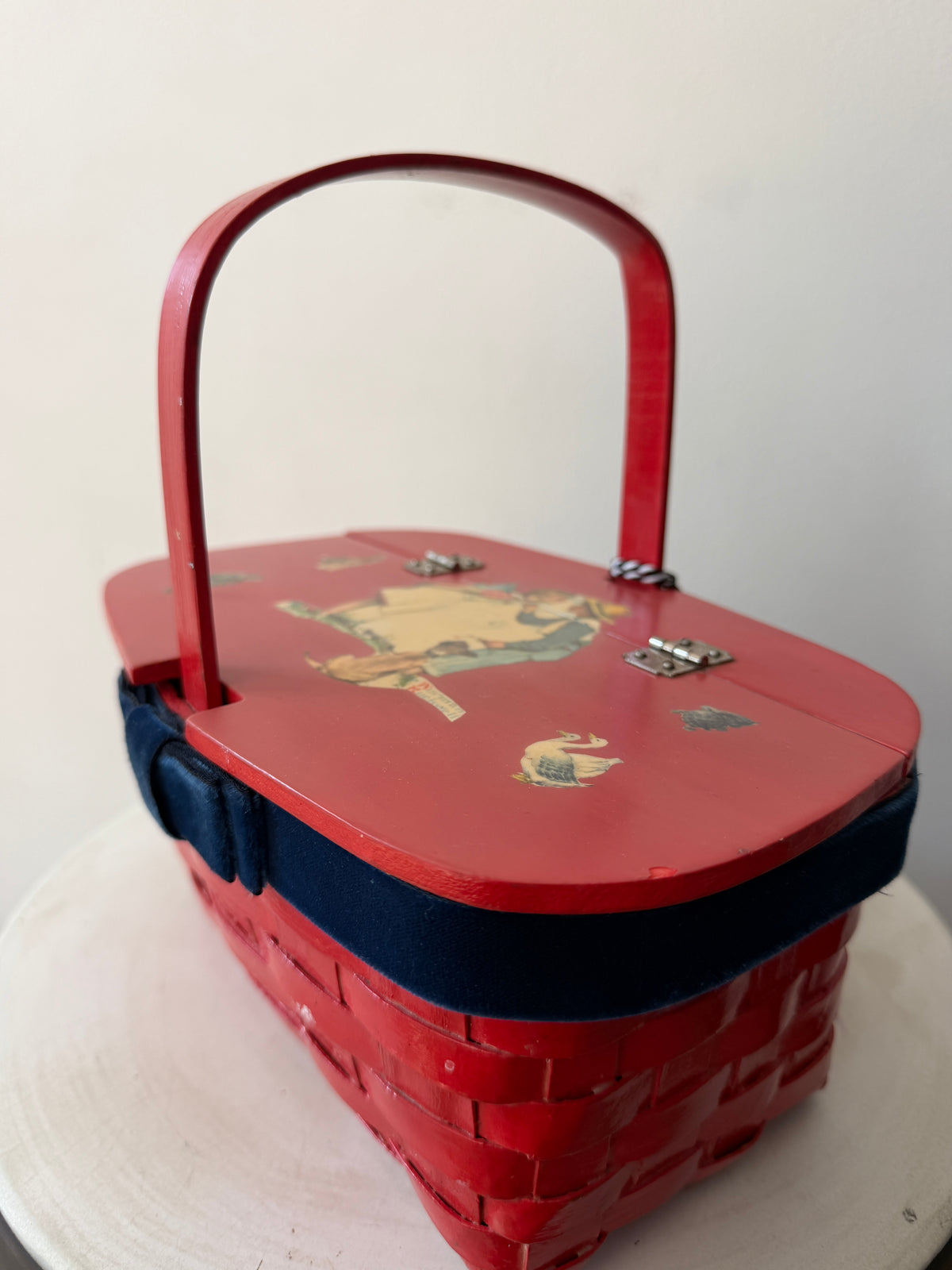 1950s - 1960s Vintage Red Picnic Basket Purse with Norman Rockwell Decoupage Design