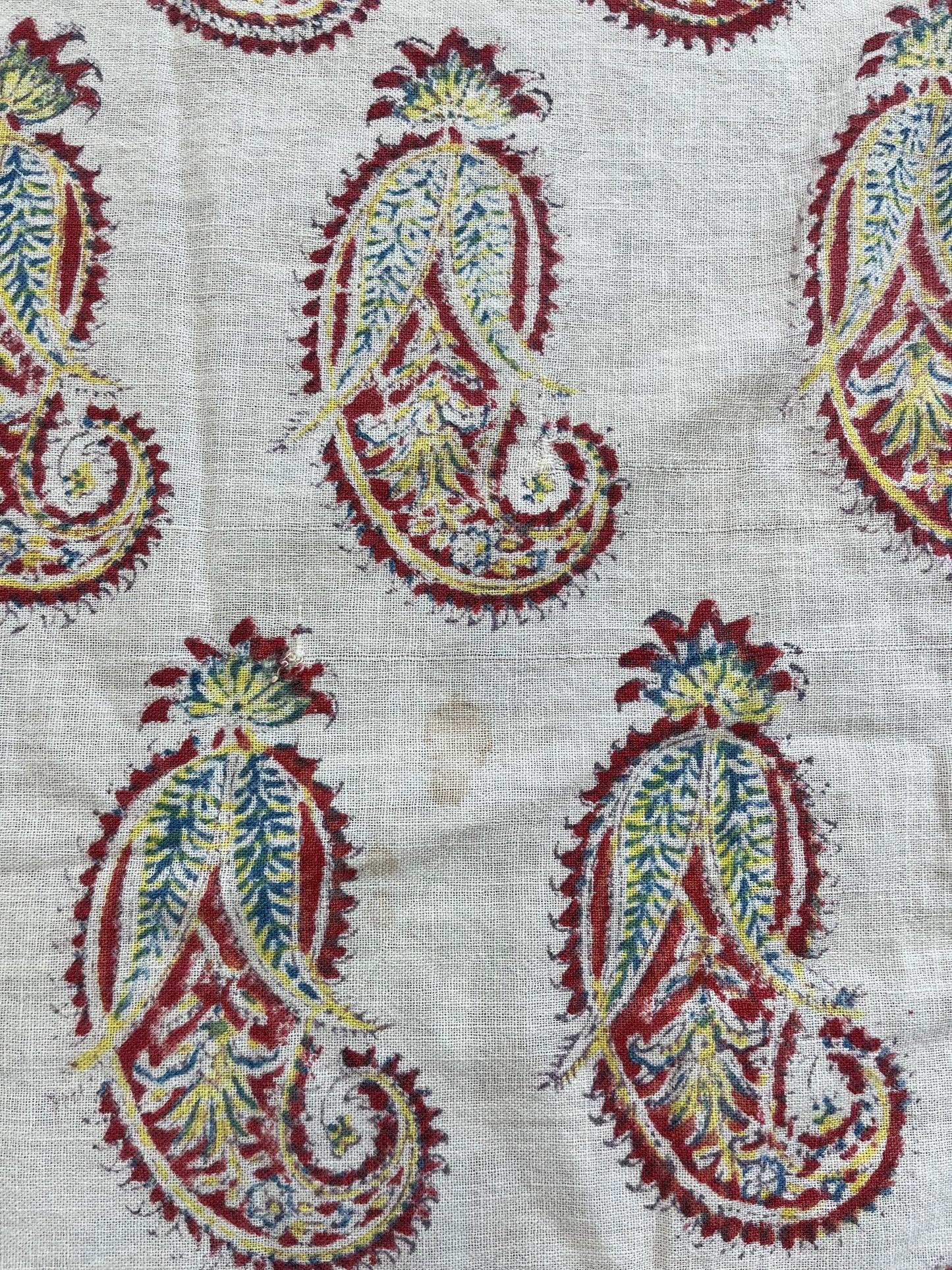 1970s Vintage Indian Cotton Hand Block Printed Uncut Fabric Yardage - Paisley / Cream - 50.5" x 80.5" (#21)