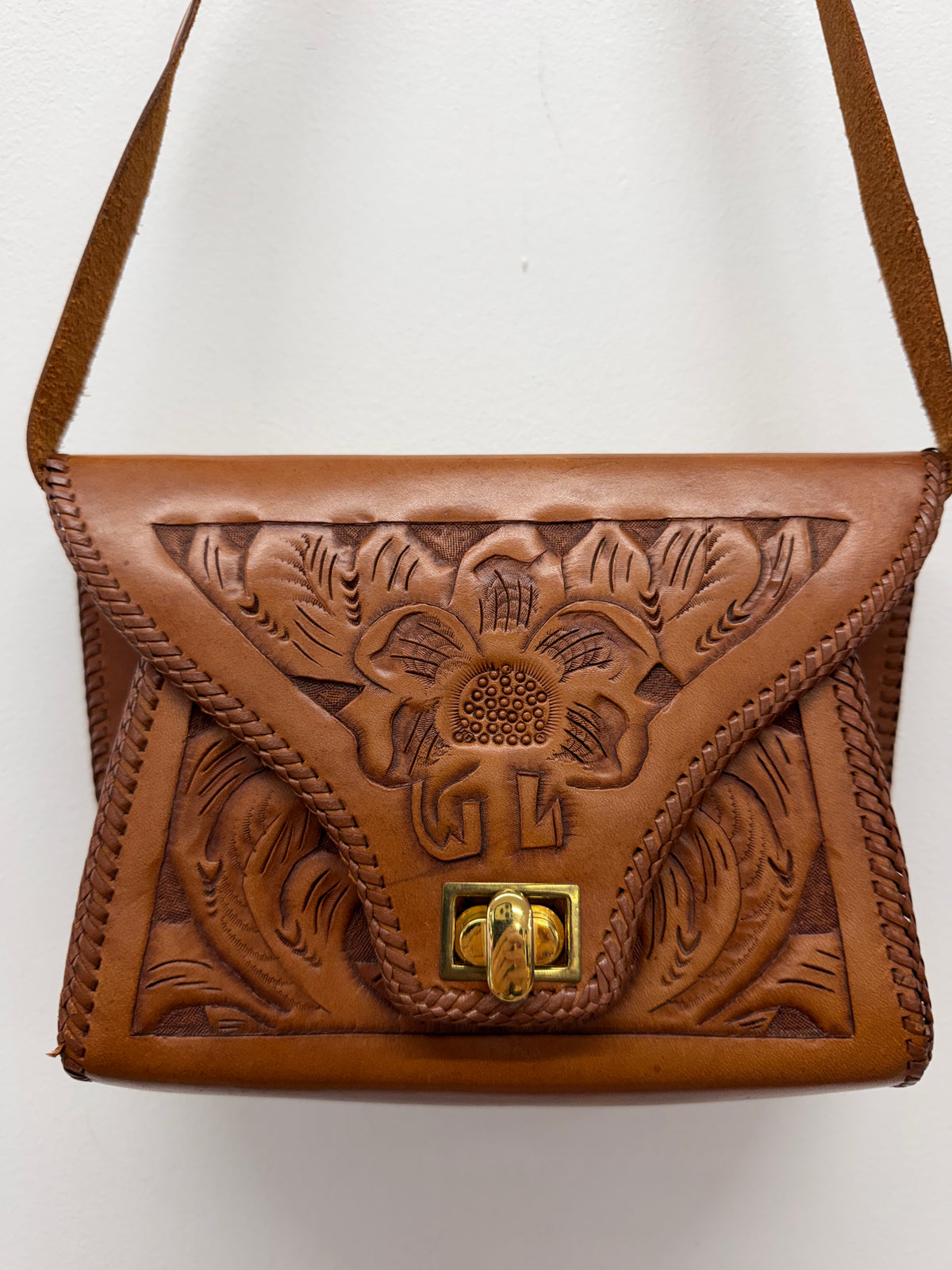 1950s - 1960s Vintage Tooled Leather Crossbody Purse