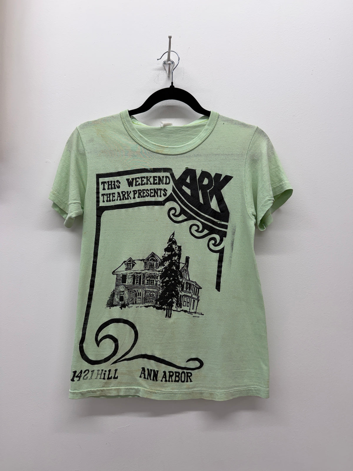 1970s Vintage The Ark 1421 Hill St Ann Arbor Milton Kemnitz Hand Screen Printed Tee Shirt