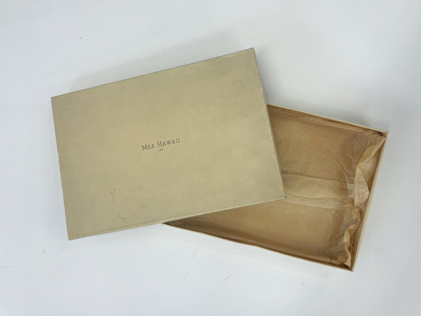 1950s Vintage Seashell Clutch by Mea Hawaii