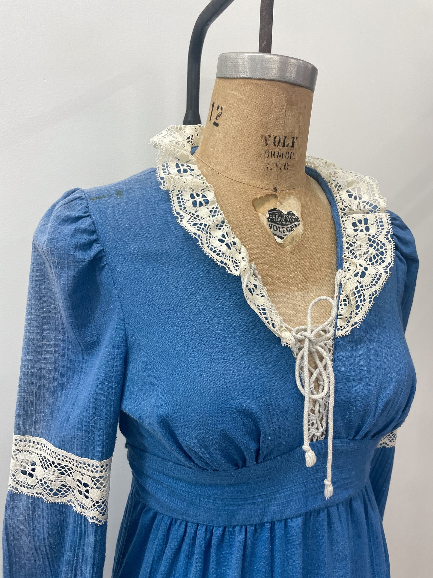 1970s Vintage Romantic Blue Prairie Maxi Dress