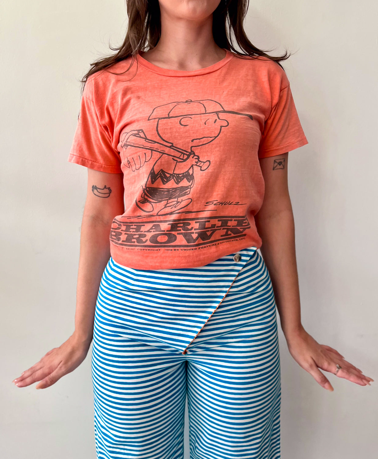 1966 Vintage Peanuts Charlie Brown Faded Distressed Tee Shirt Mayo Spruce 1960s