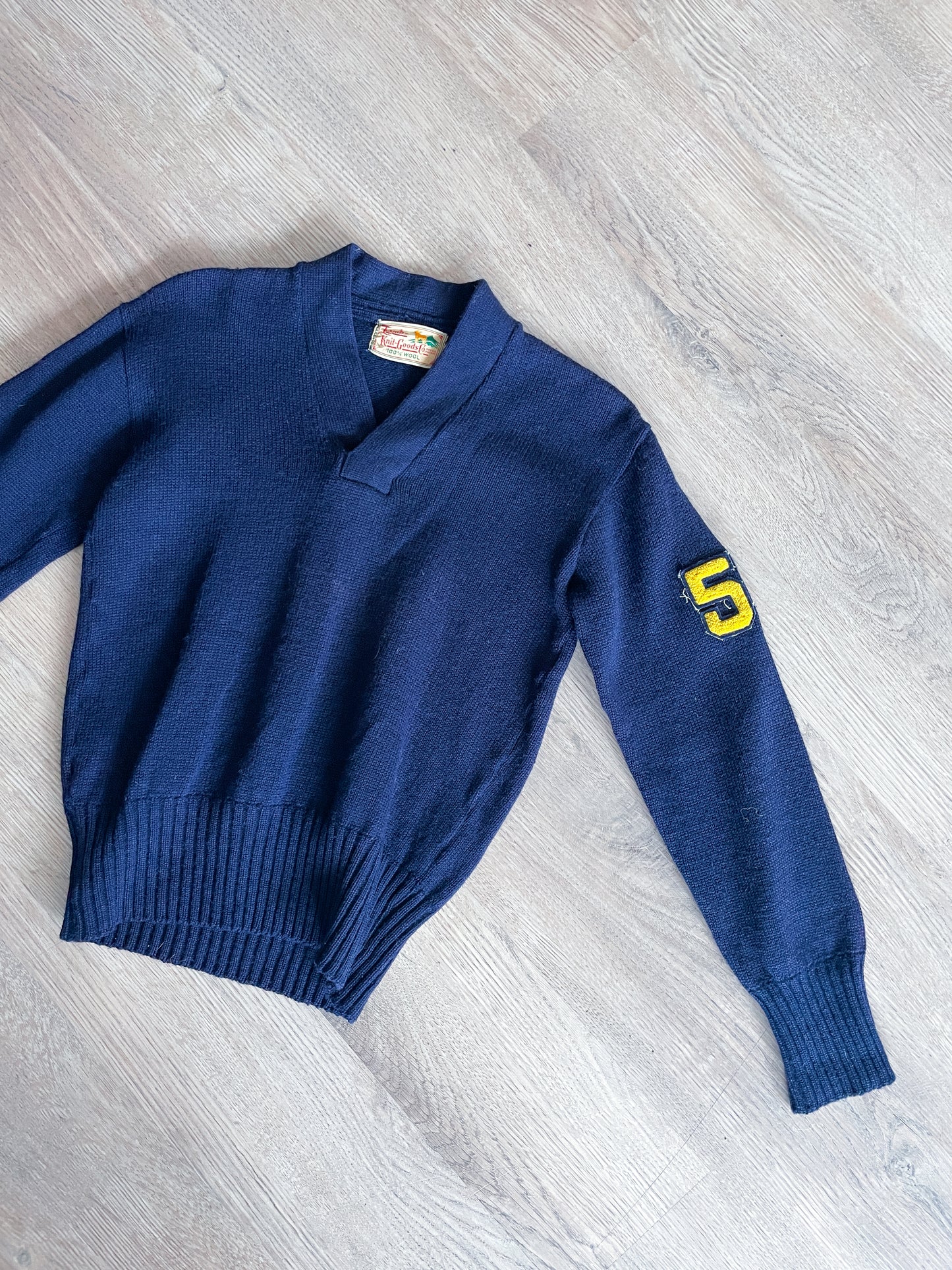 1950s Vintage Varsity Navy V-Neck Pullover Wool Gladiator 1958 Patch Sweater