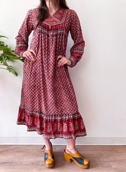 1970s Vintage Hand Block Printed Quilted Bib Indian Cotton Dress