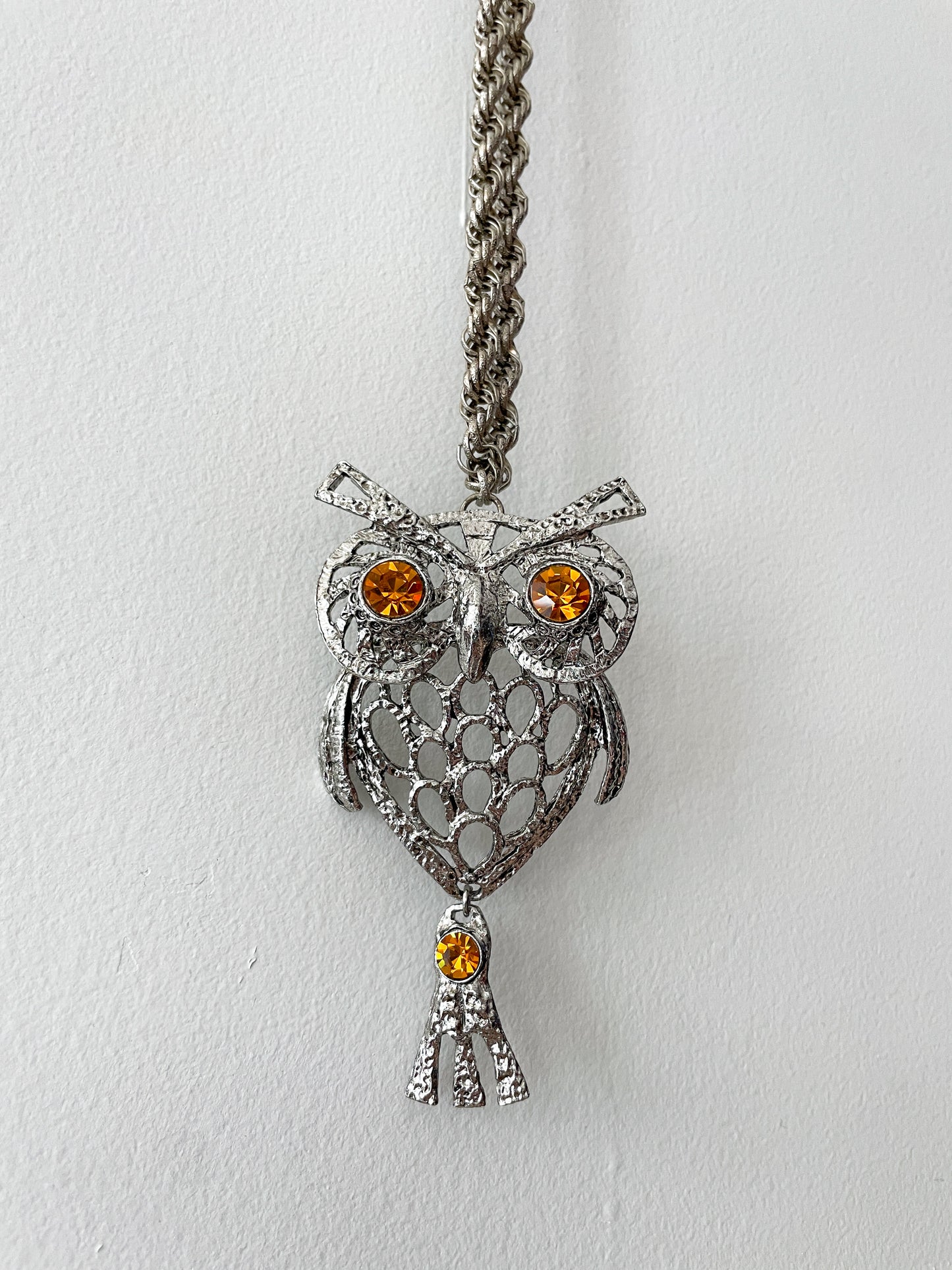 1970s Vintage Articulated Large Owl Novelty Statement Necklace