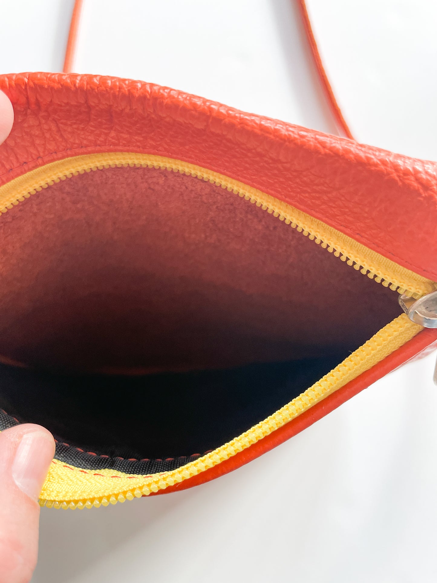 1990s Vintage Citrus Fruit Orange Leather Zip Pouch Purse