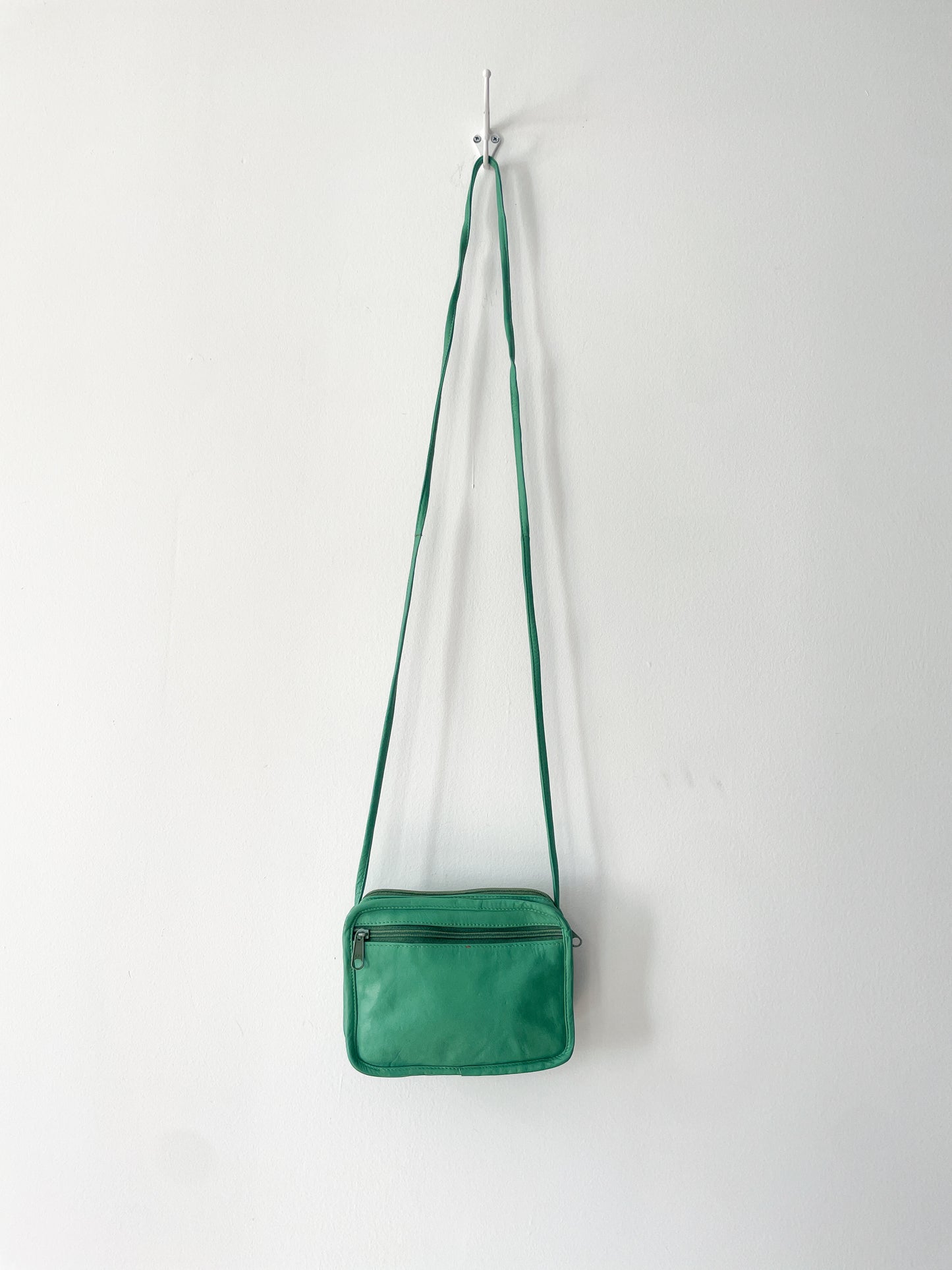 1990s Vintage Seafoam Leather Crossbody Purse