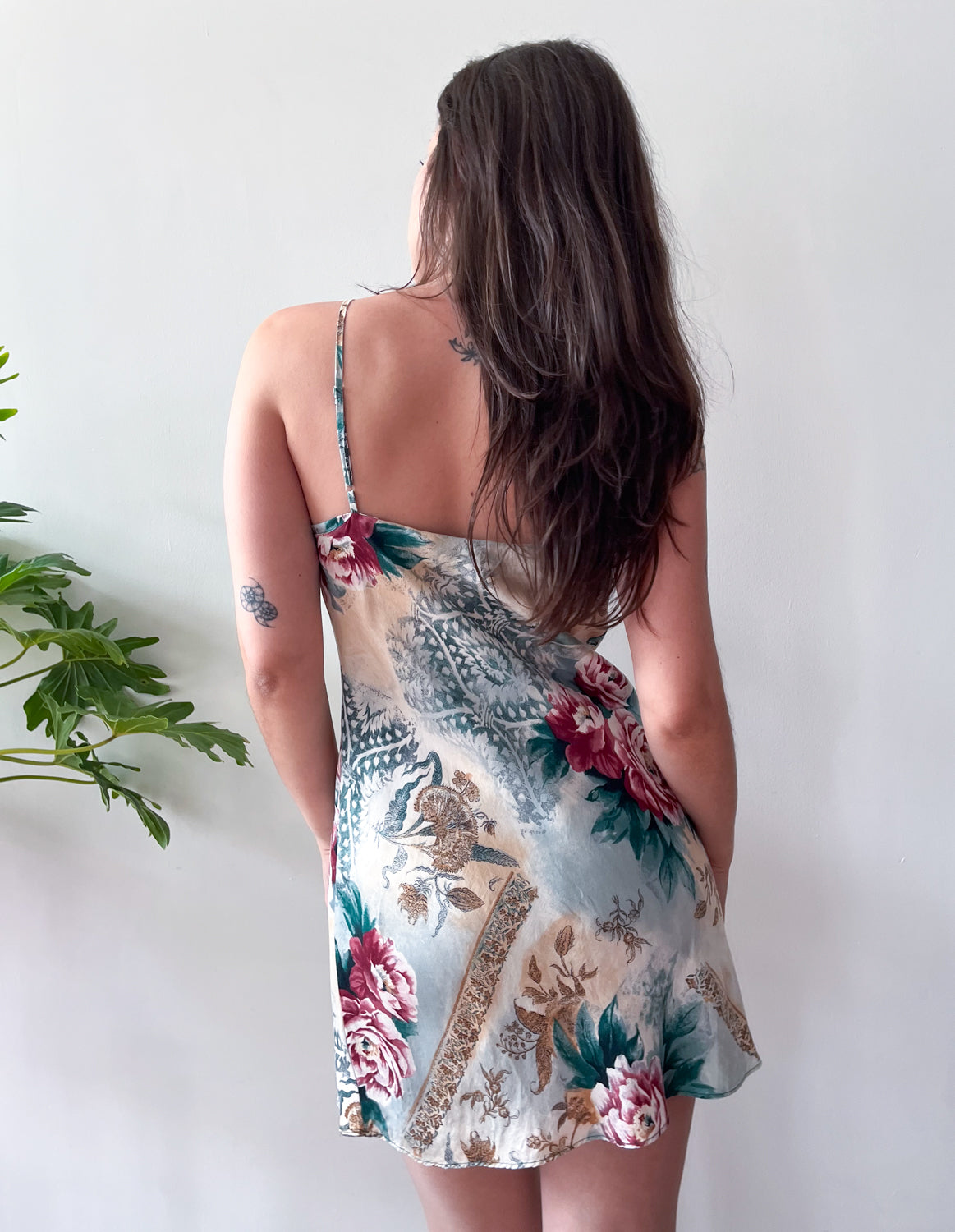 1990s Vintage 100% Silk Floral Pattern Lingerie Full Slip