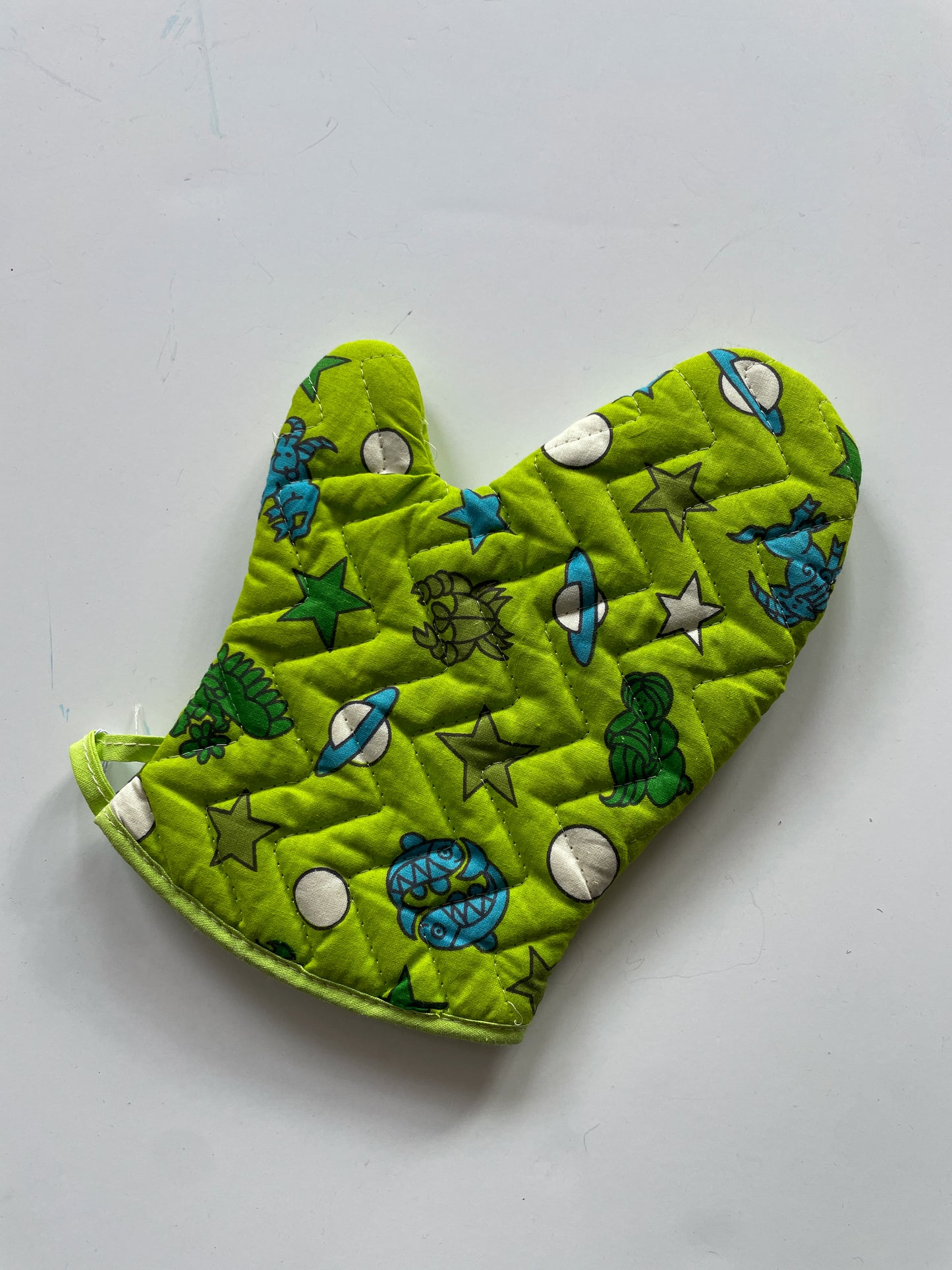 1970s Vintage Groovy Zodiac Peter Max Style Pot Holder