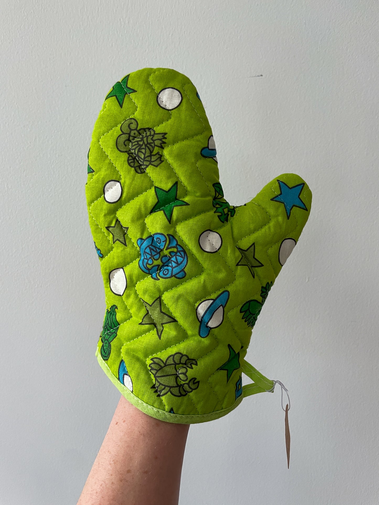 1970s Vintage Groovy Zodiac Peter Max Style Pot Holder