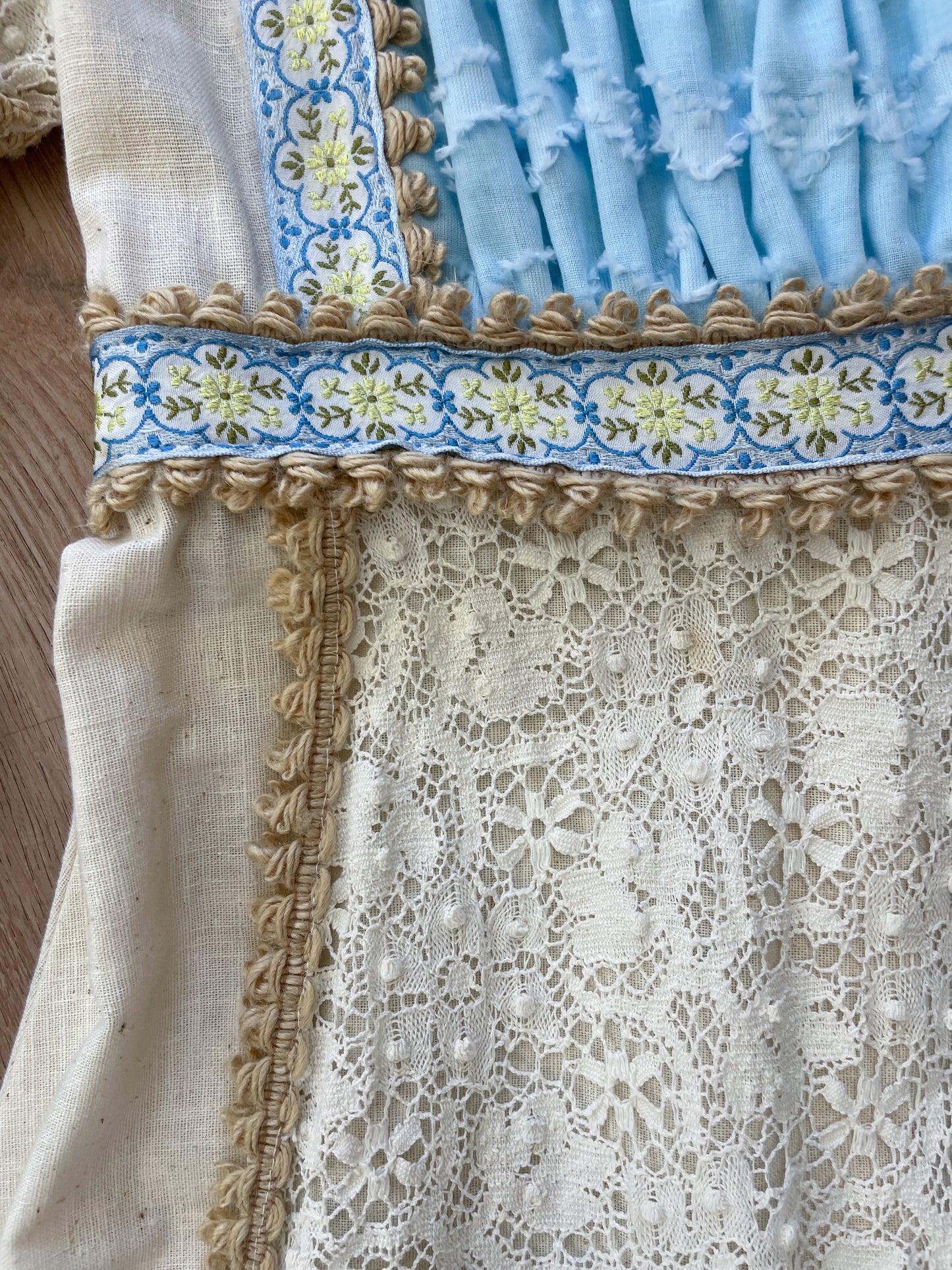 1960s to early 1970s Black Label Gunne Sax Medieval Revival Renaissance Prairie Dress 1969