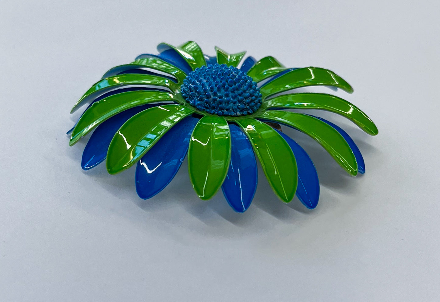 1970s Vintage Blue and Green Flower Power Enamel Brooch