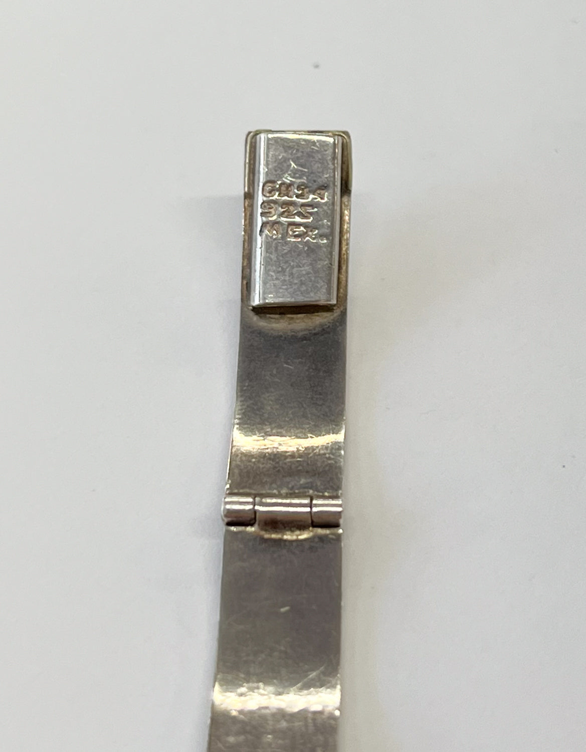 1980s Vintage Crushed Malchite Sterling Silver Mayan Mexico Panel Link Inlay Bracelet