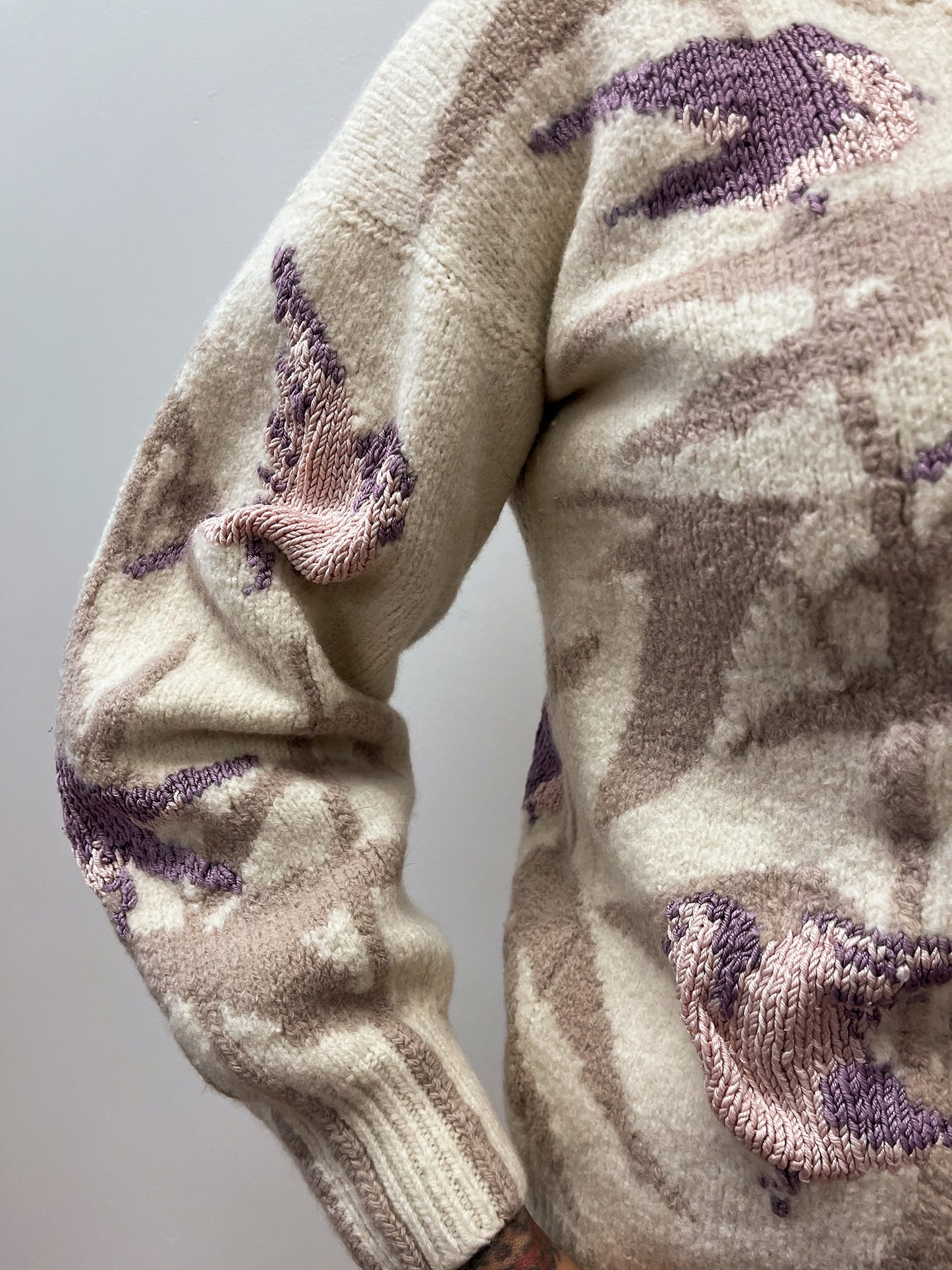 1970s - 1980s Vintage Jacobson's English Wool Bird Motif Sweater