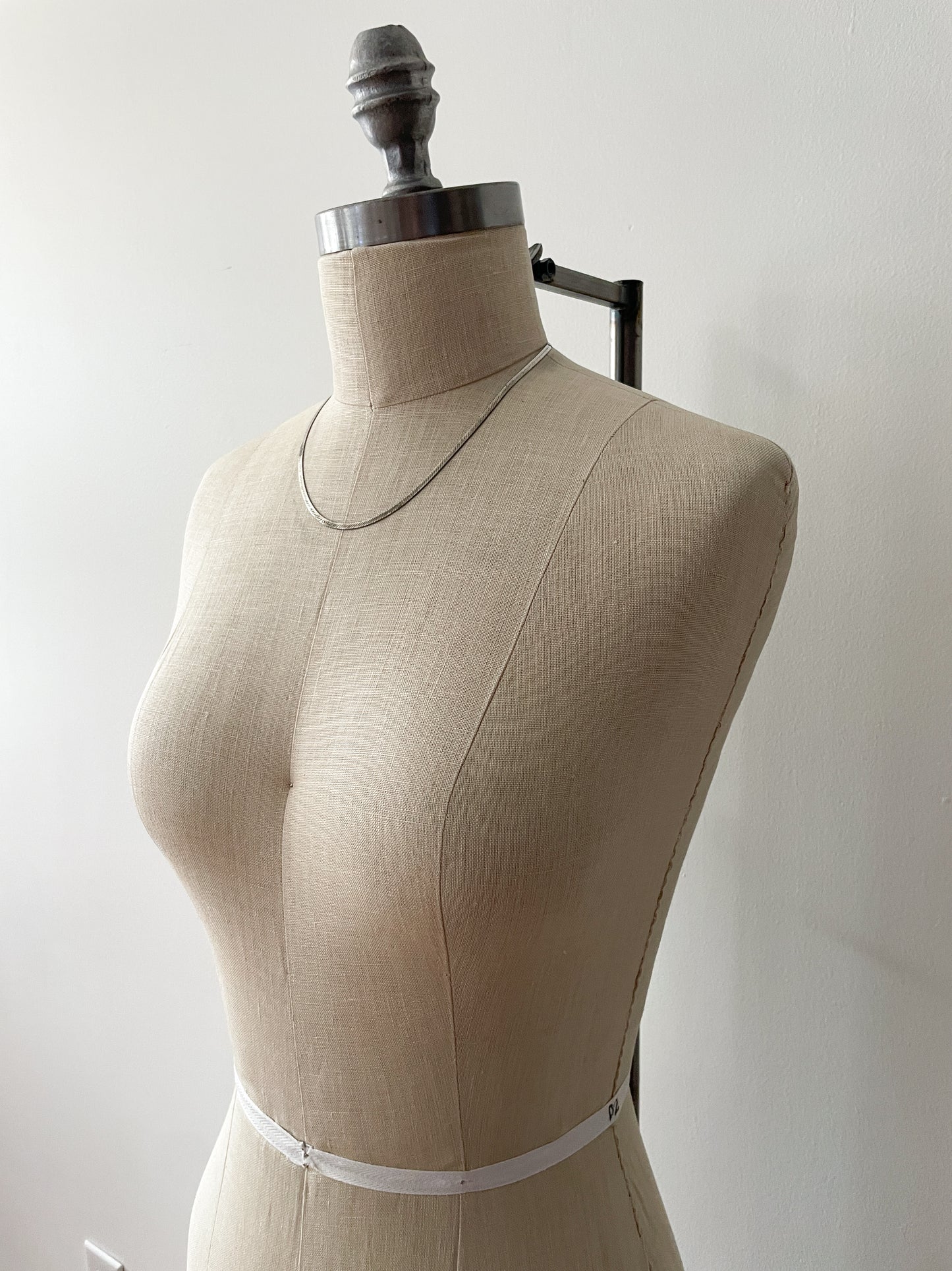 1980s Vintage Sterling Silver 18" Herringbone Chain