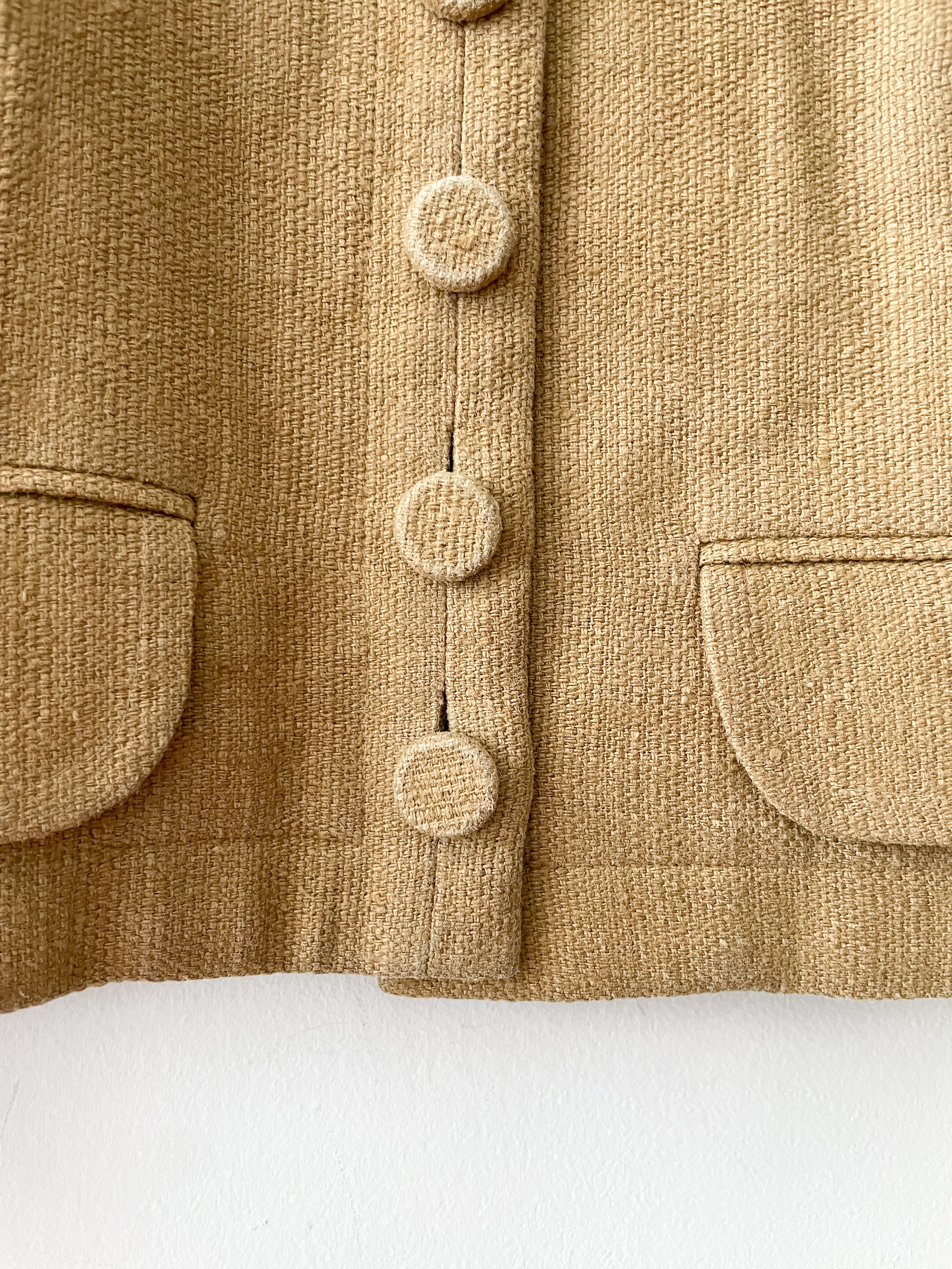 2000s Y2K Designer Chloé Made in France Crop Linen & Silk Blazer 2000s Y2K Designer Chloé Made in France Crop Linen & Silk Blazer