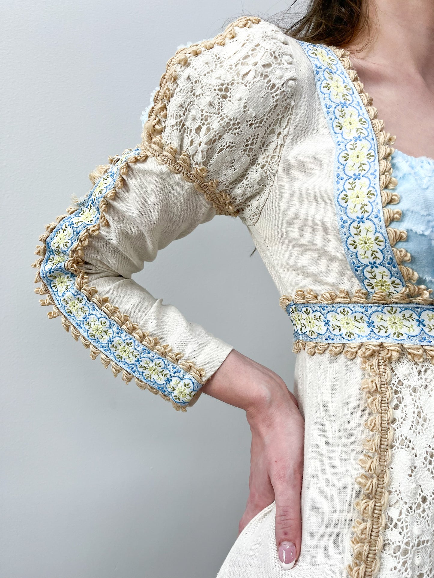 1960s to early 1970s Black Label Gunne Sax Medieval Revival Renaissance Prairie Dress 1969