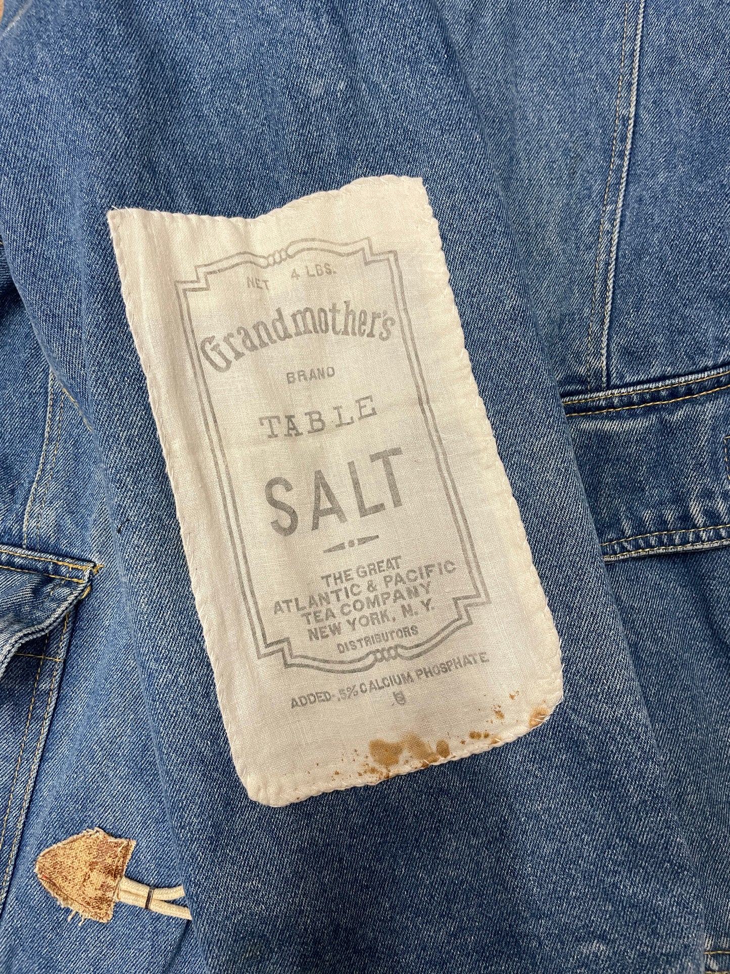 1990s Vintage Wooden Toggle Denim Chore Coat Jacket With Vintage Fabric Patches