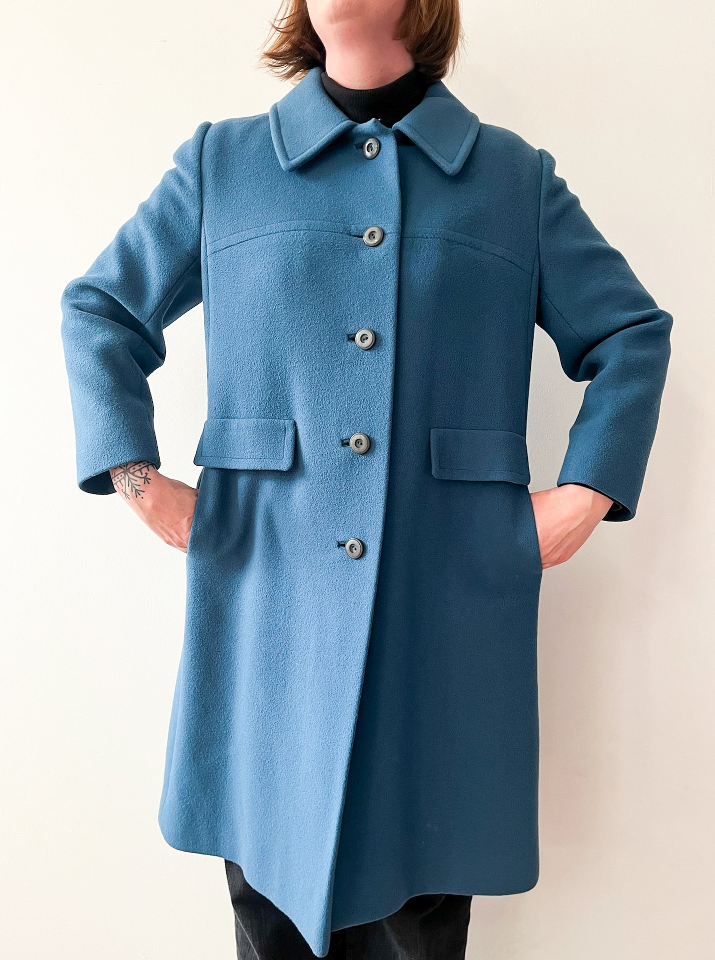 1960s Vintage Pure Cashmere Blue Collared Preppy Madeline Vibes Coat