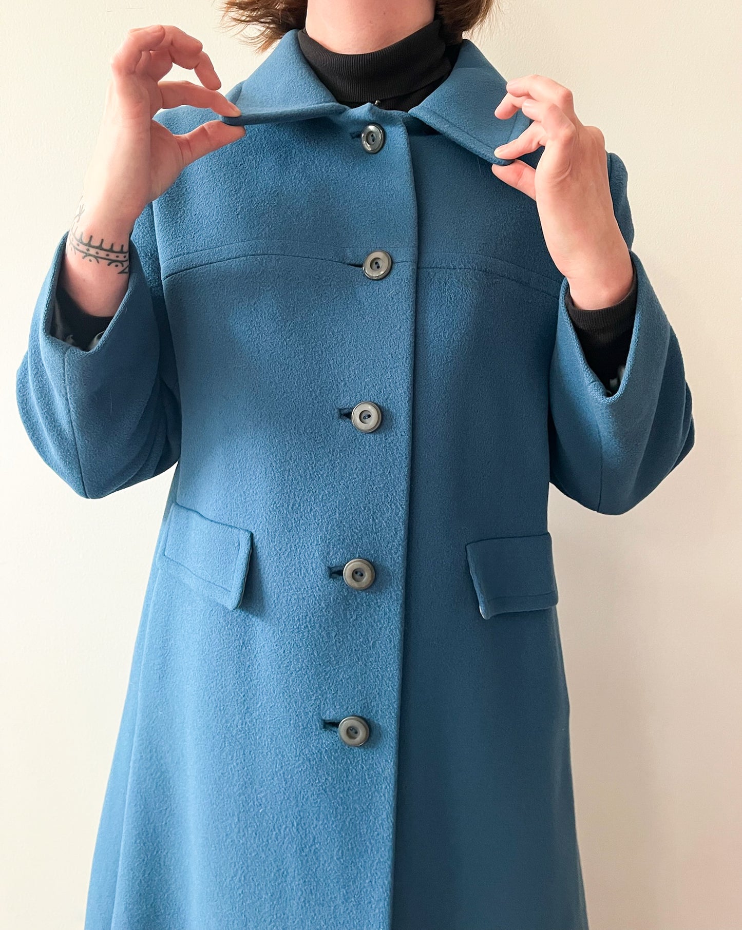 1960s Vintage Pure Cashmere Blue Collared Preppy Madeline Vibes Coat